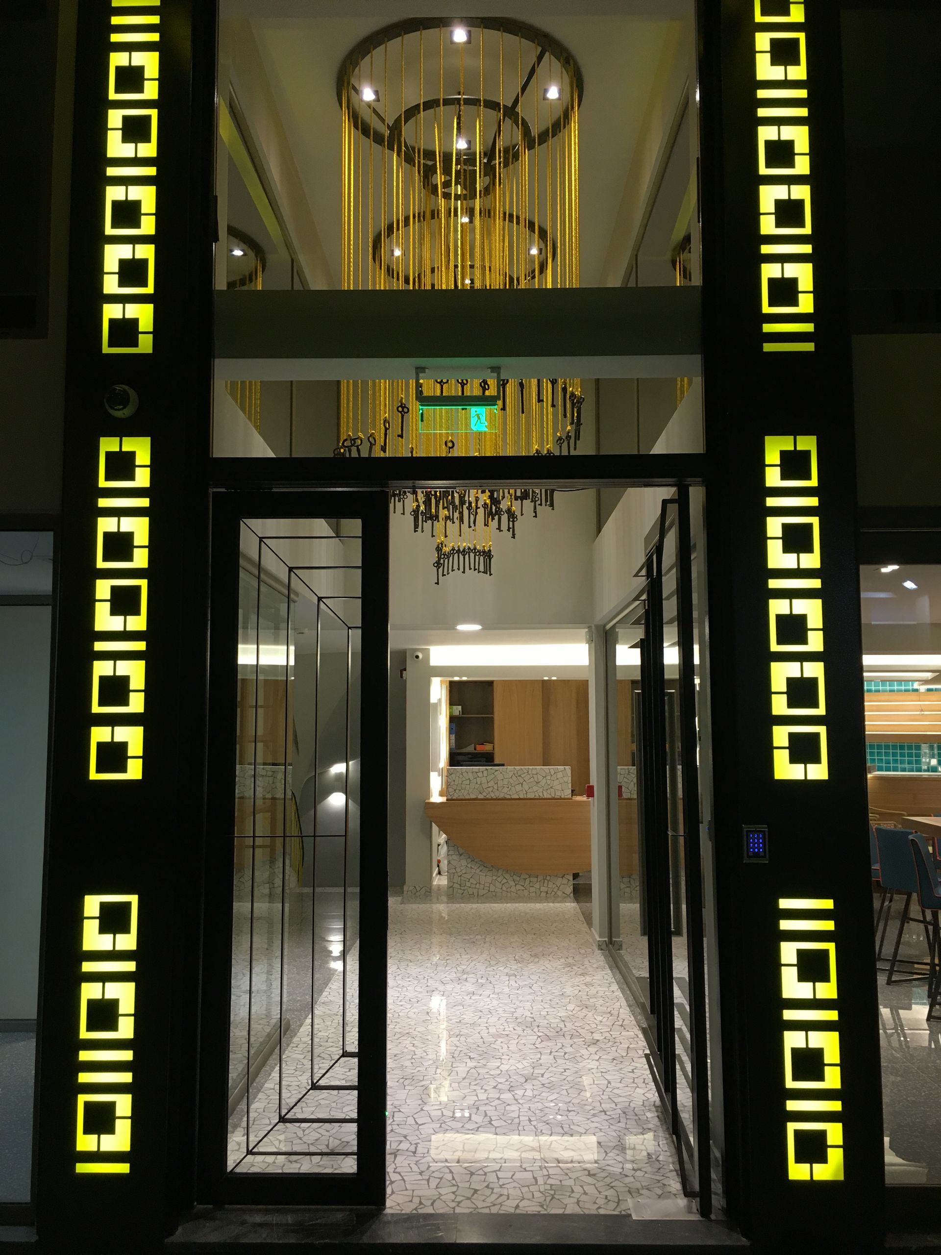 360 Degrees Pop Art Hotel - 20