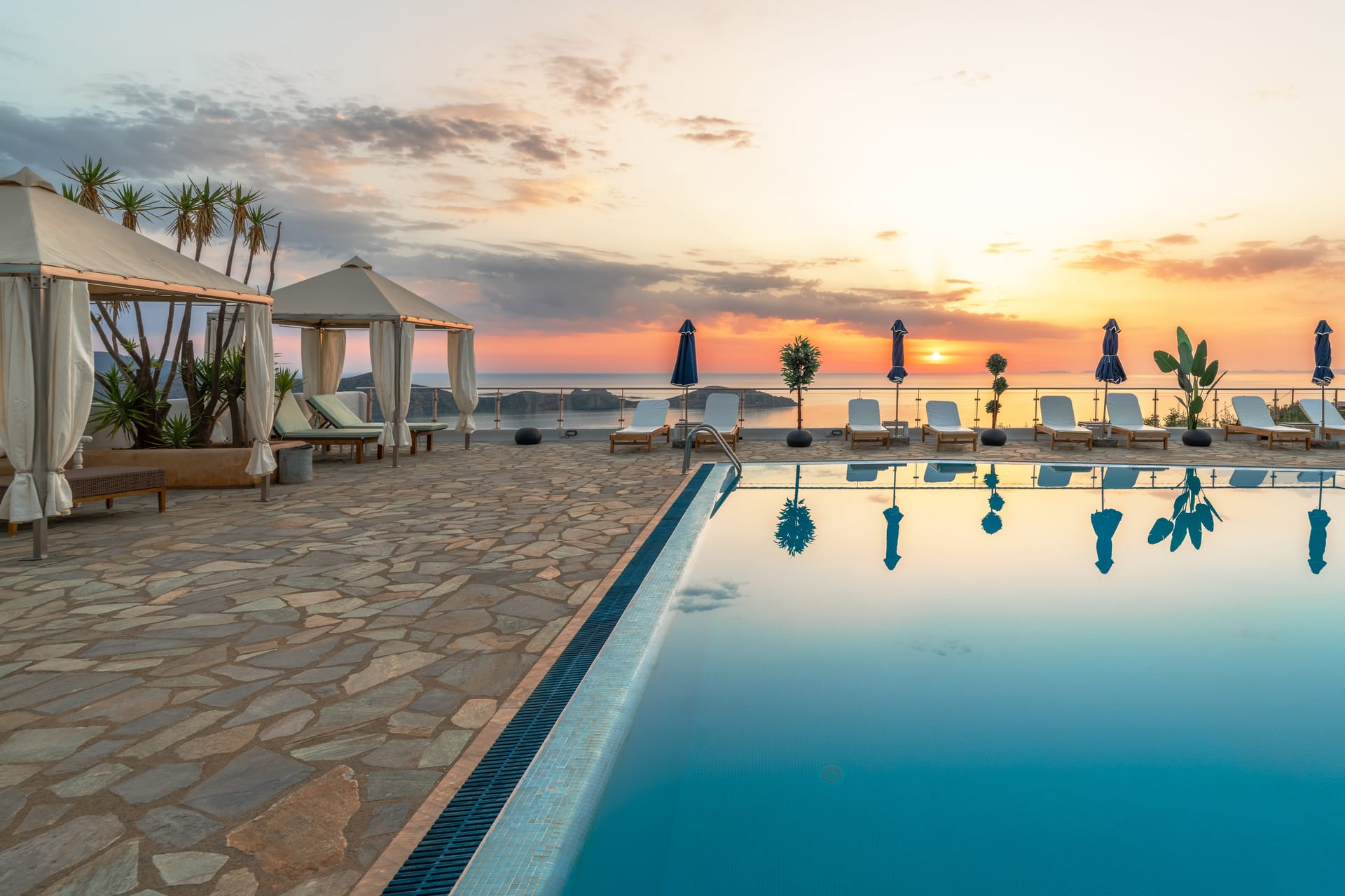 Adrakos Apartments - 1