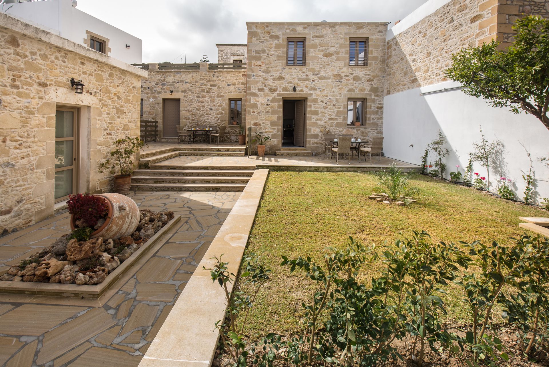 Agarathos Homes - 5