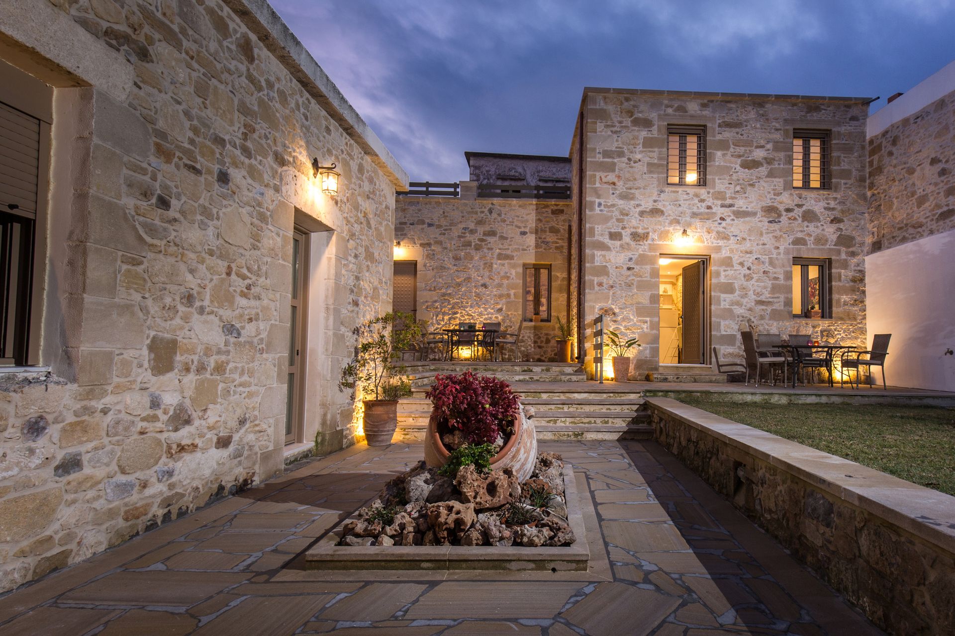 Agarathos Homes - 8