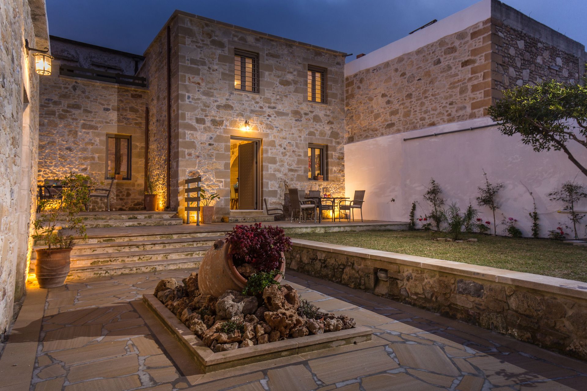 Agarathos Homes - 9