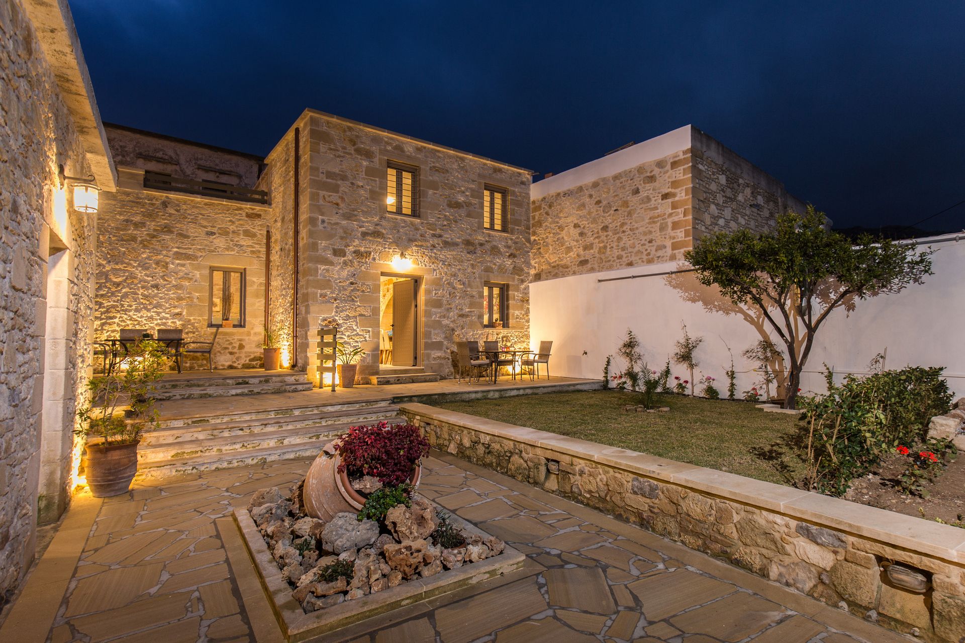 Agarathos Homes - 10