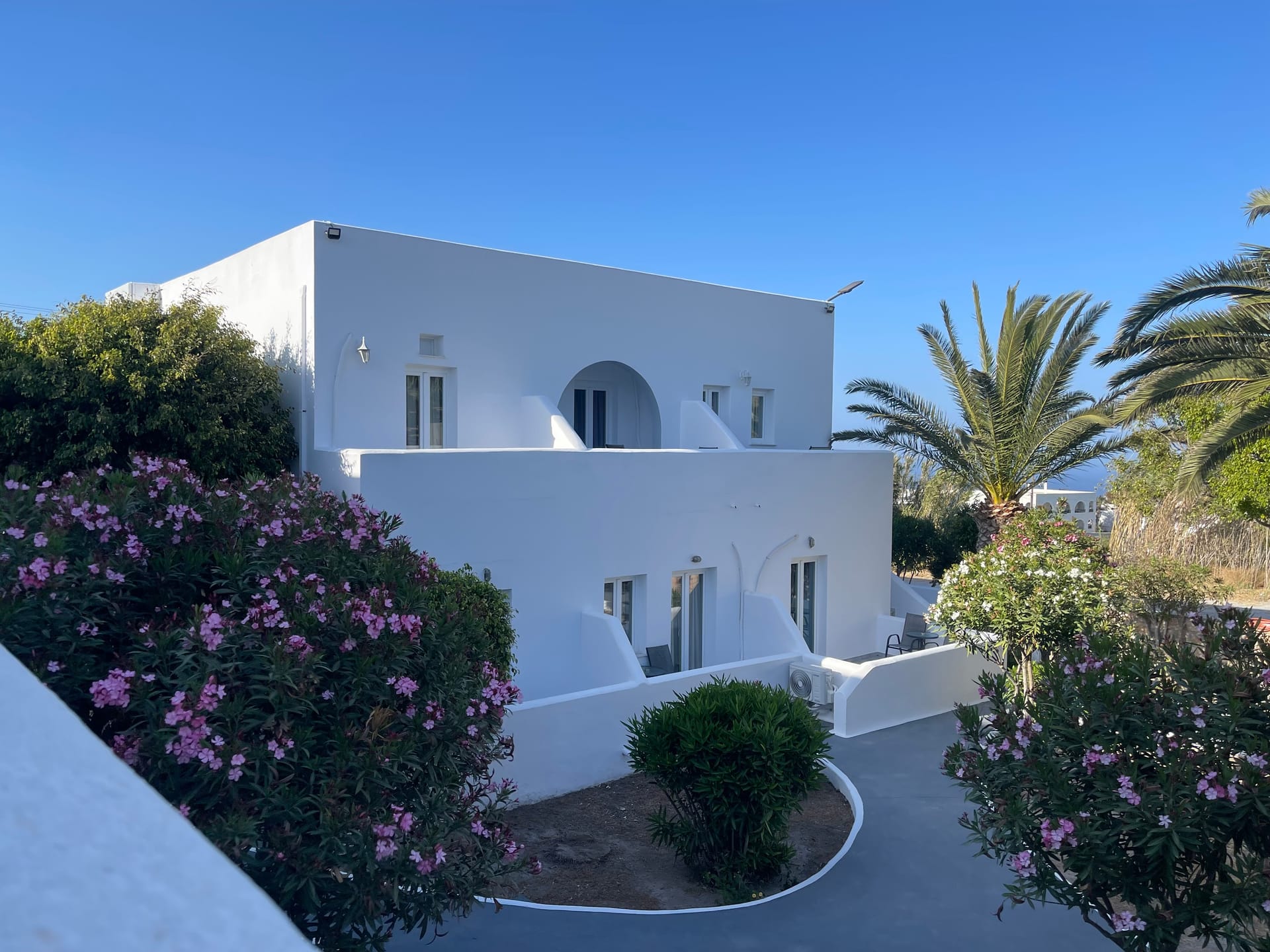 Albatros Hotel Santorini - 2