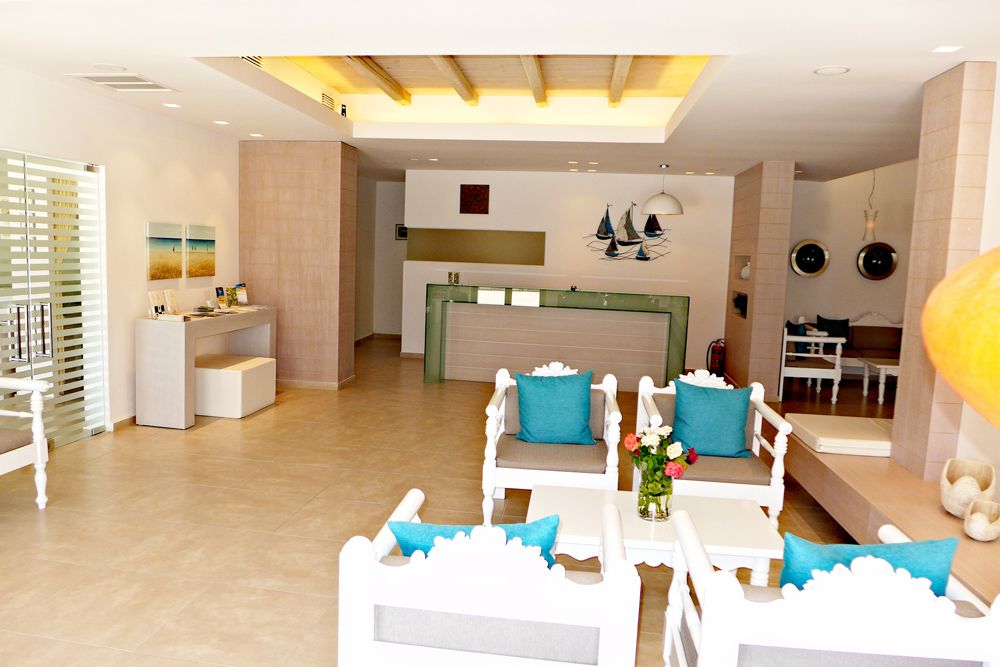 Amaryllis Beach Hotel - 8