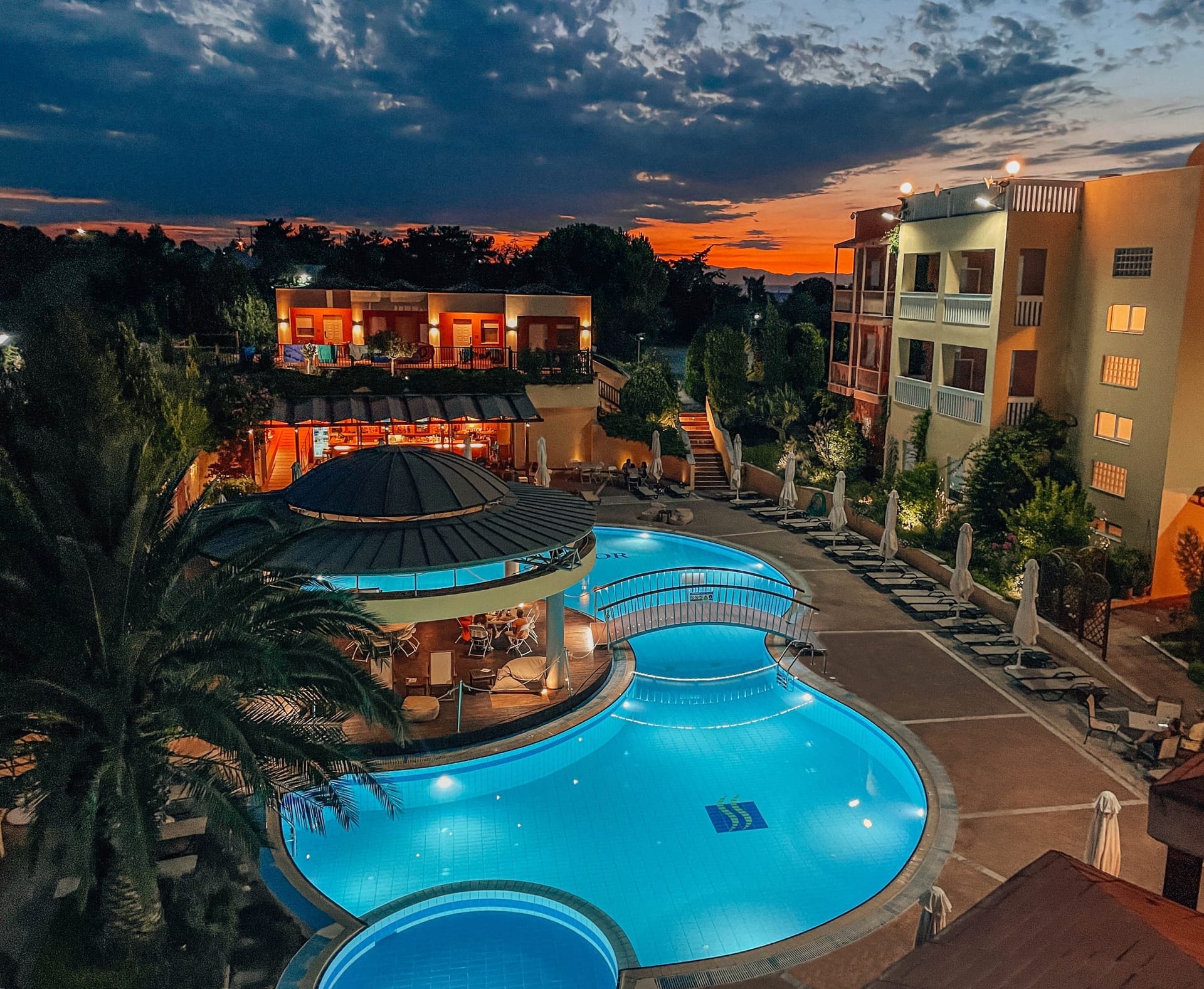 Ambassador Hotel Thessaloniki - 4