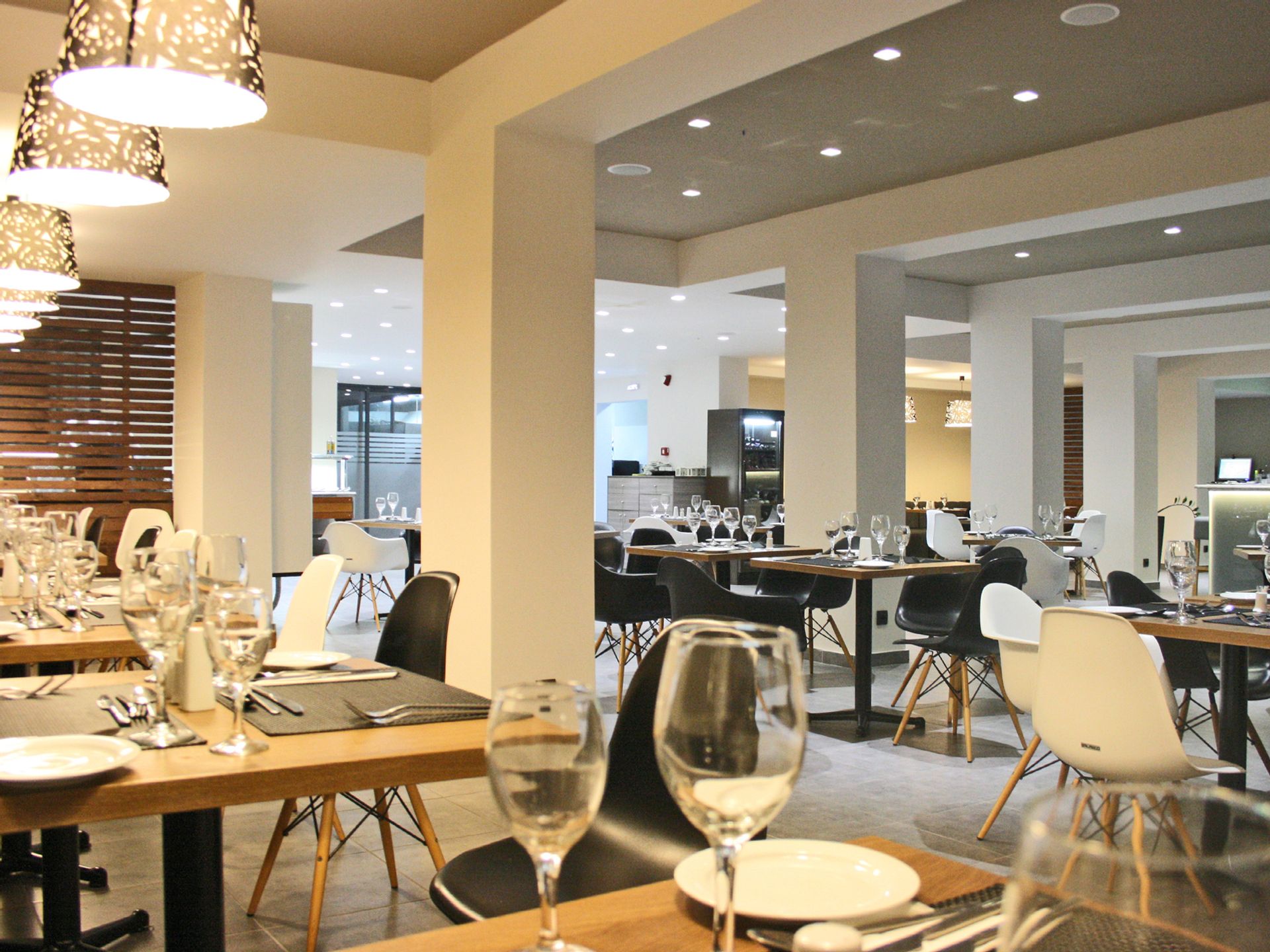 Amphitryon Hotel - 3