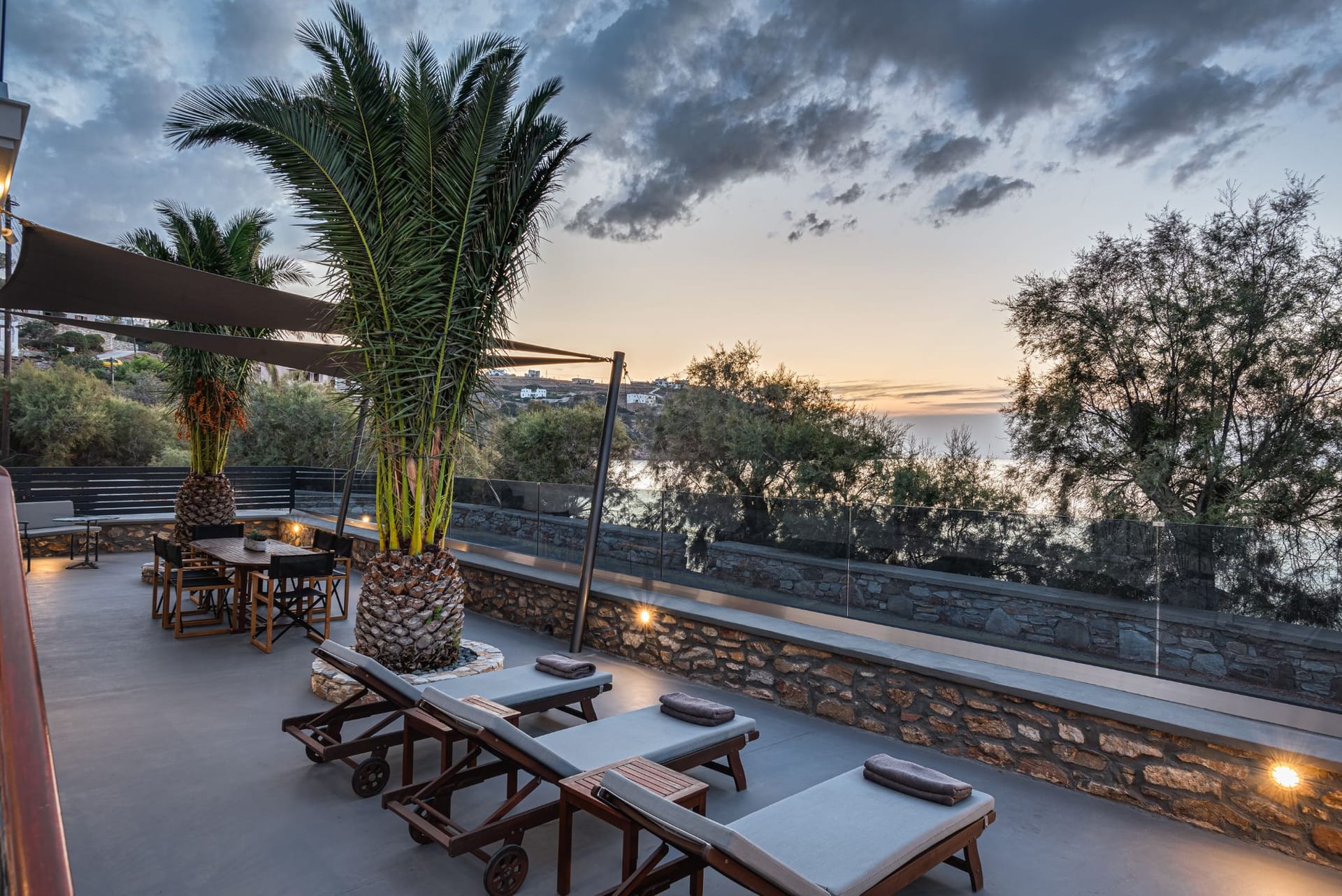 Aniv Villa by The Sea - 3