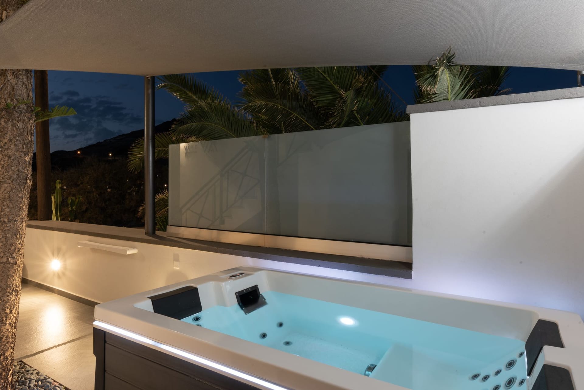 Aniv Villa by The Sea - 42