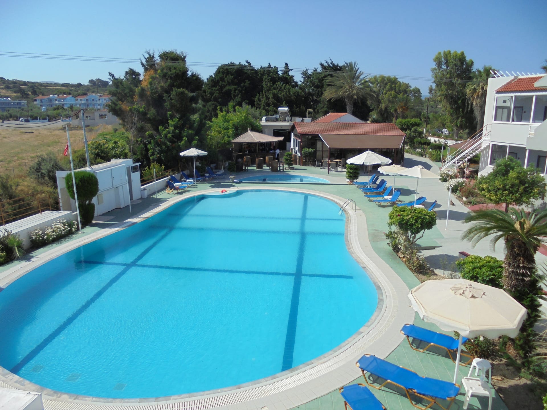 Asterias Bay Hotel - 1