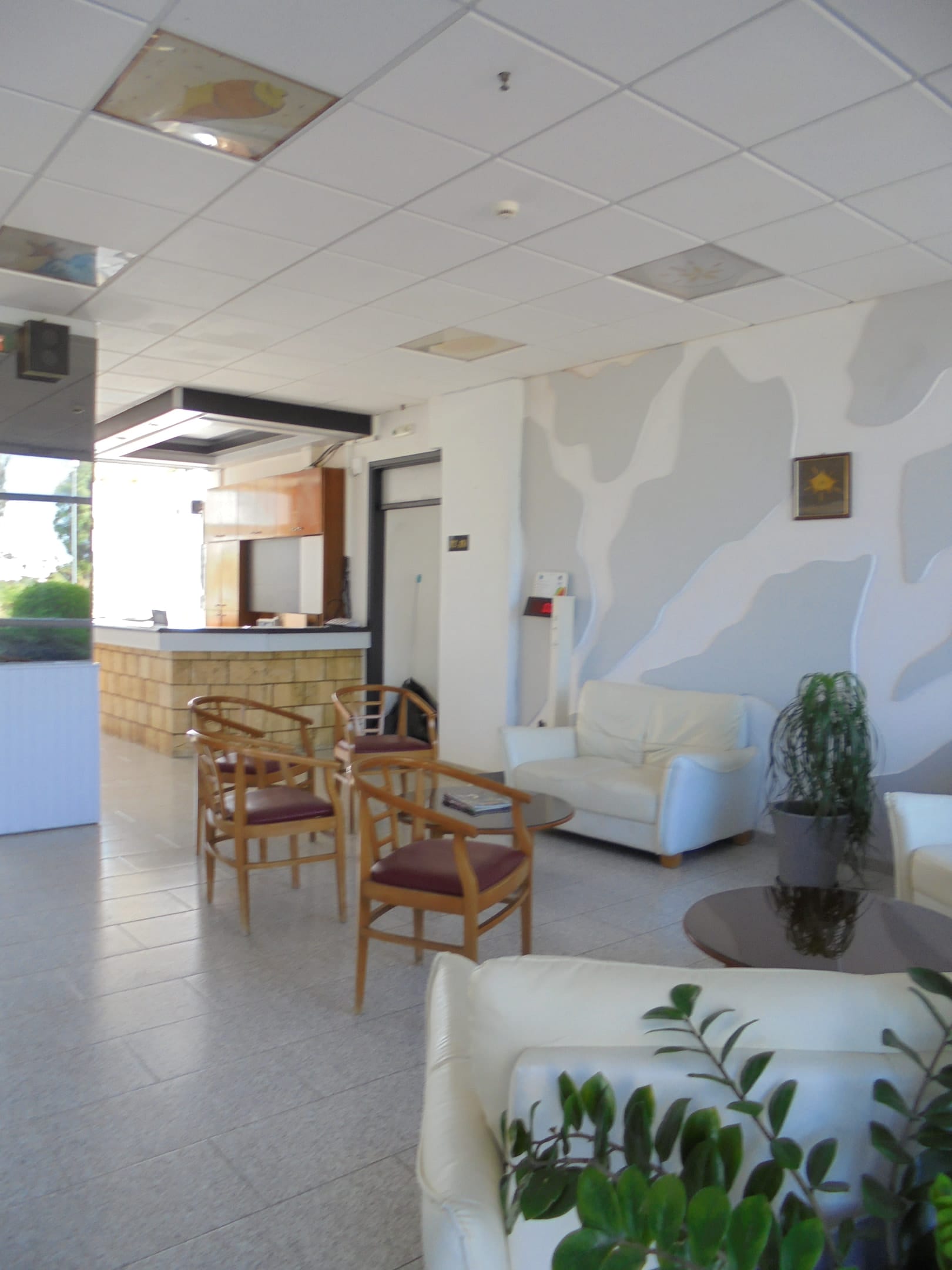 Asterias Bay Hotel - 16