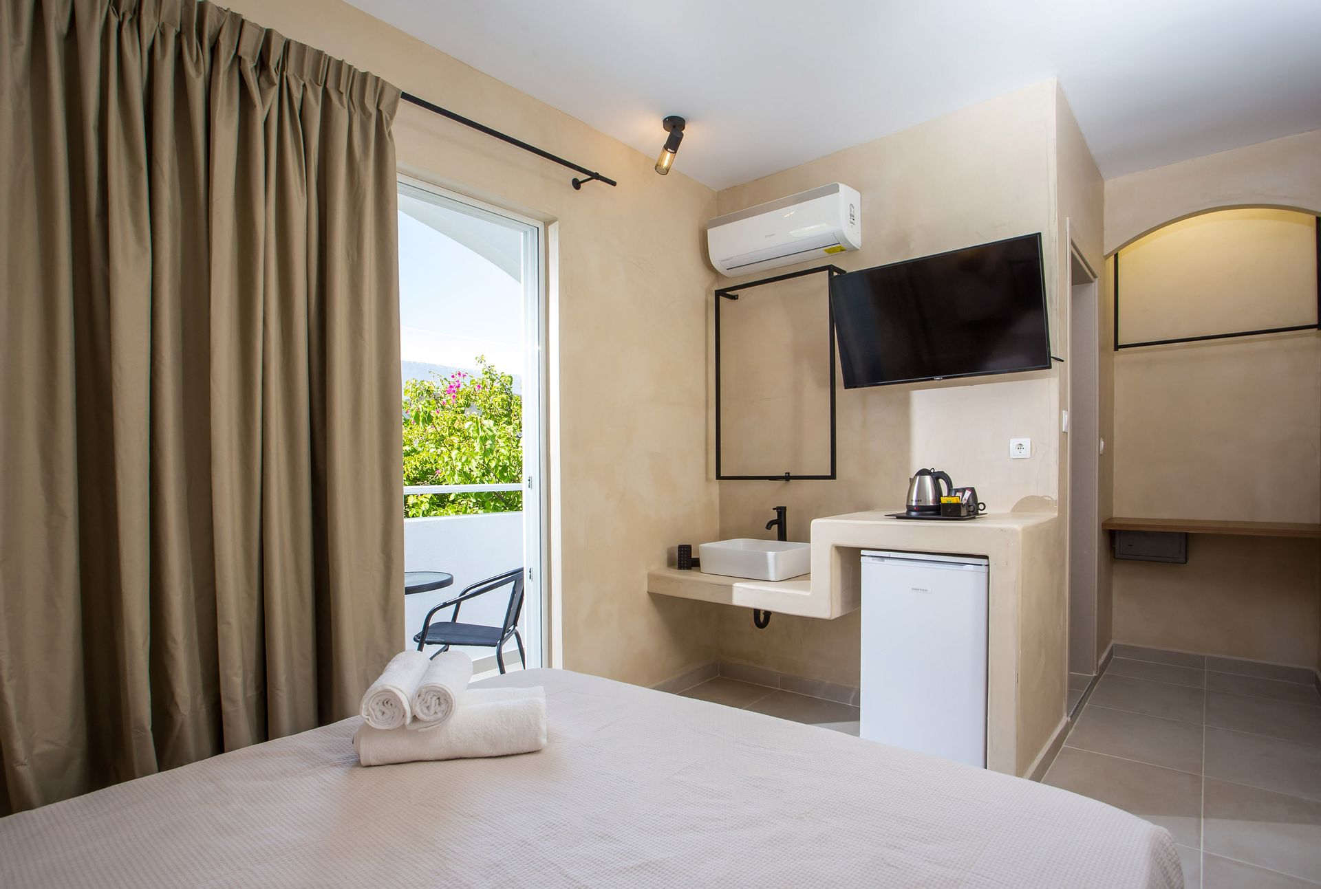 Atma Beach Rooms & Suites Rhodes - 1