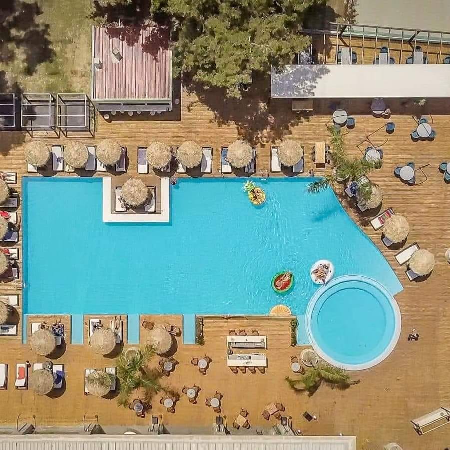Bamboo Suites Boutique Hotel - 1