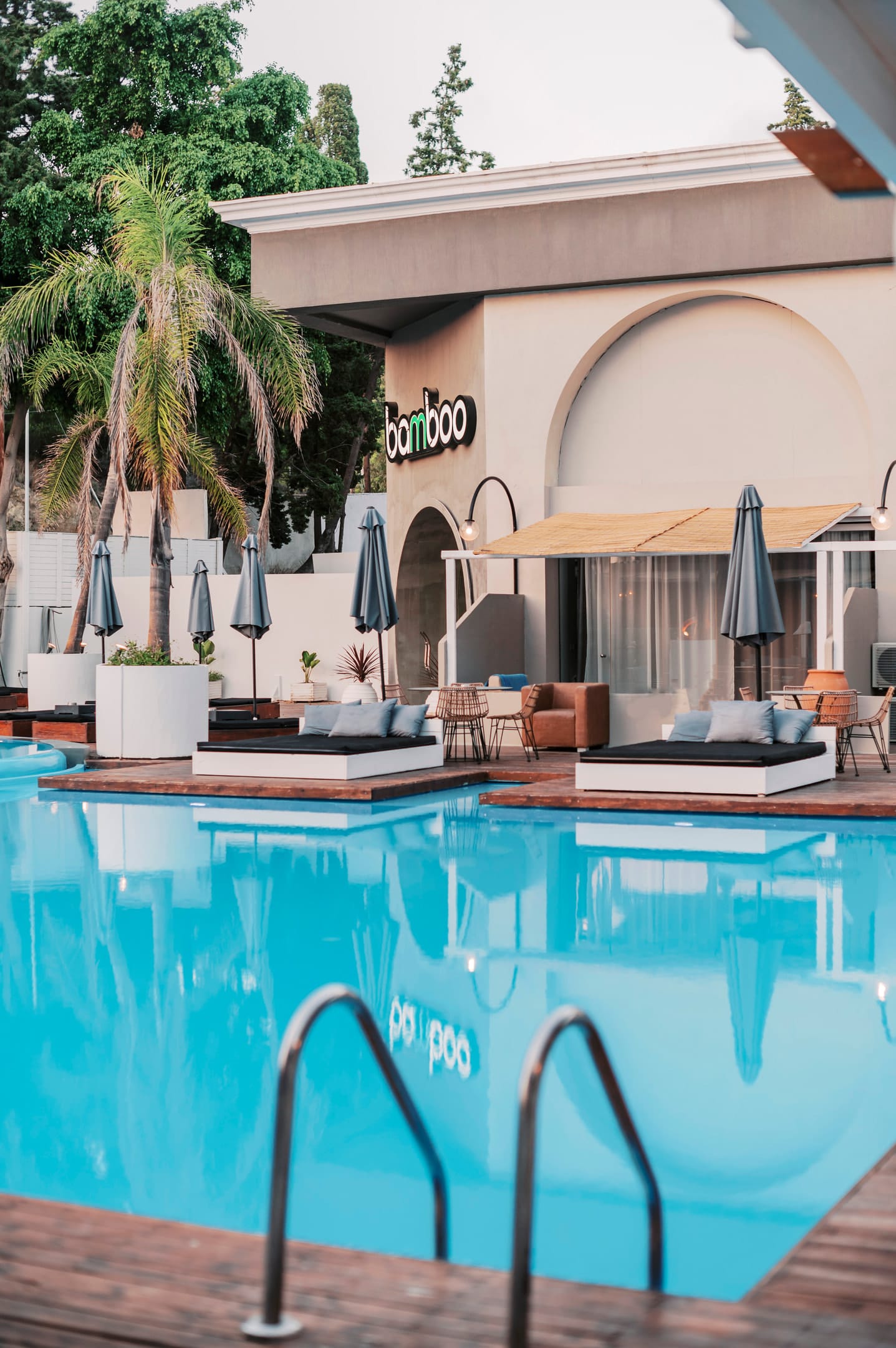 Bamboo Suites Boutique Hotel - 2