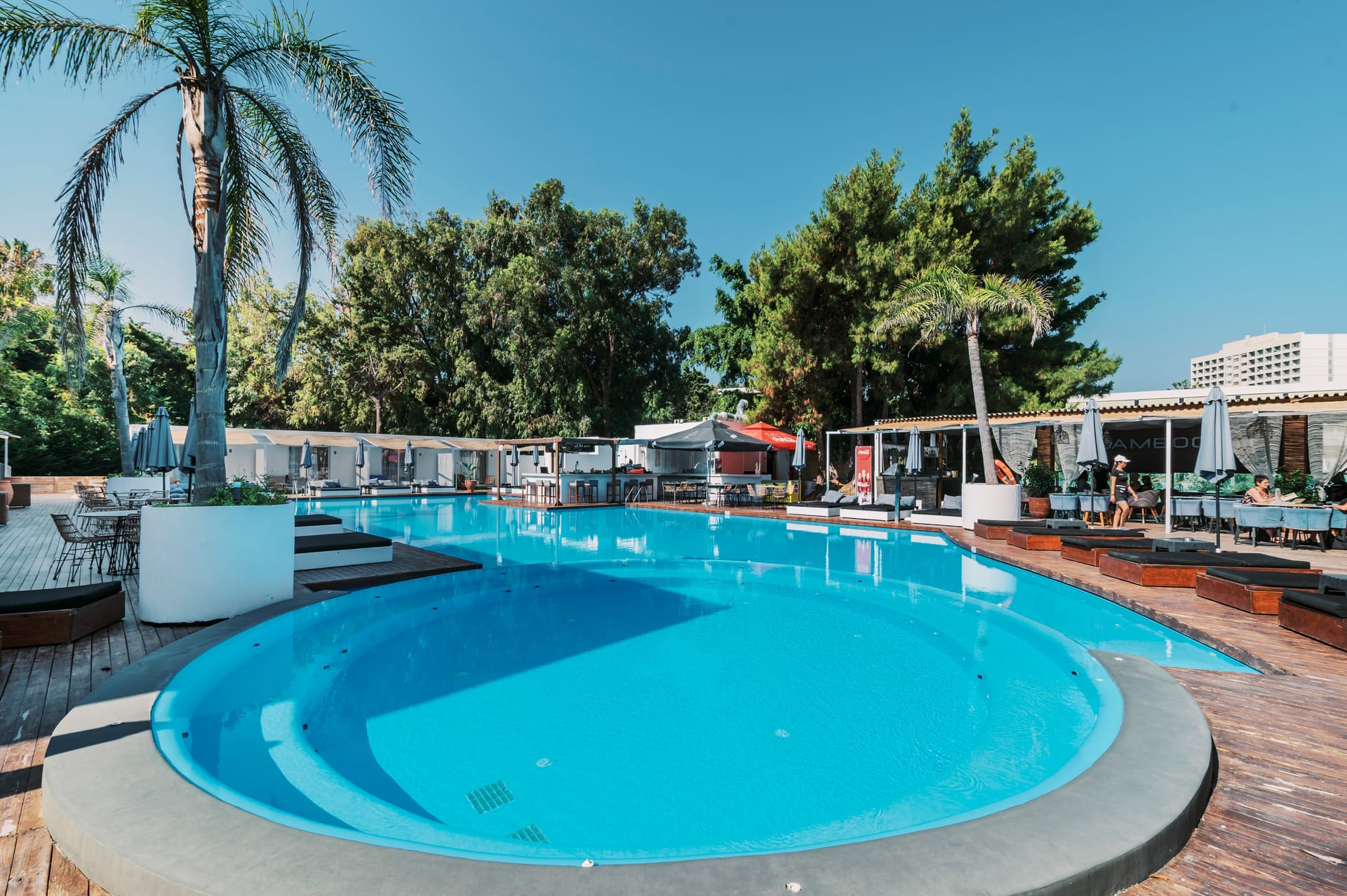 Bamboo Suites Boutique Hotel - 15