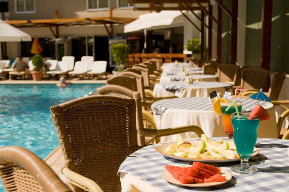 Best Western Plus Plaza Hotel - 15