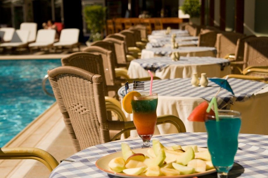 Best Western Plus Plaza Hotel - 17