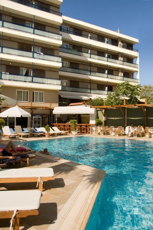 Best Western Plus Plaza Hotel - 20