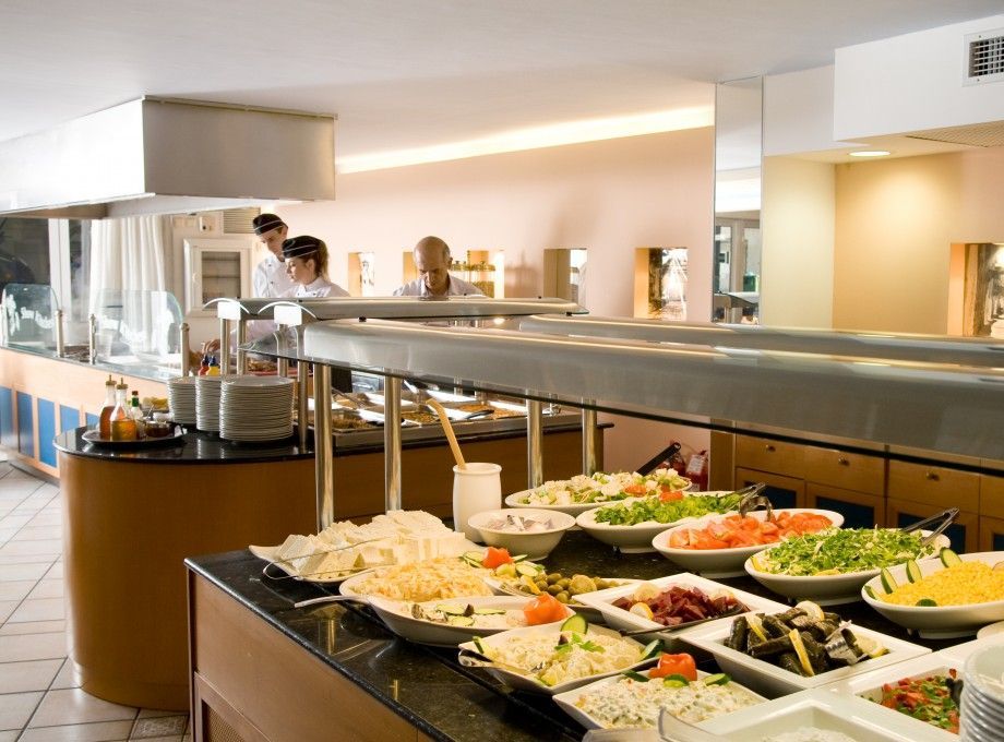 Best Western Plus Plaza Hotel - 28