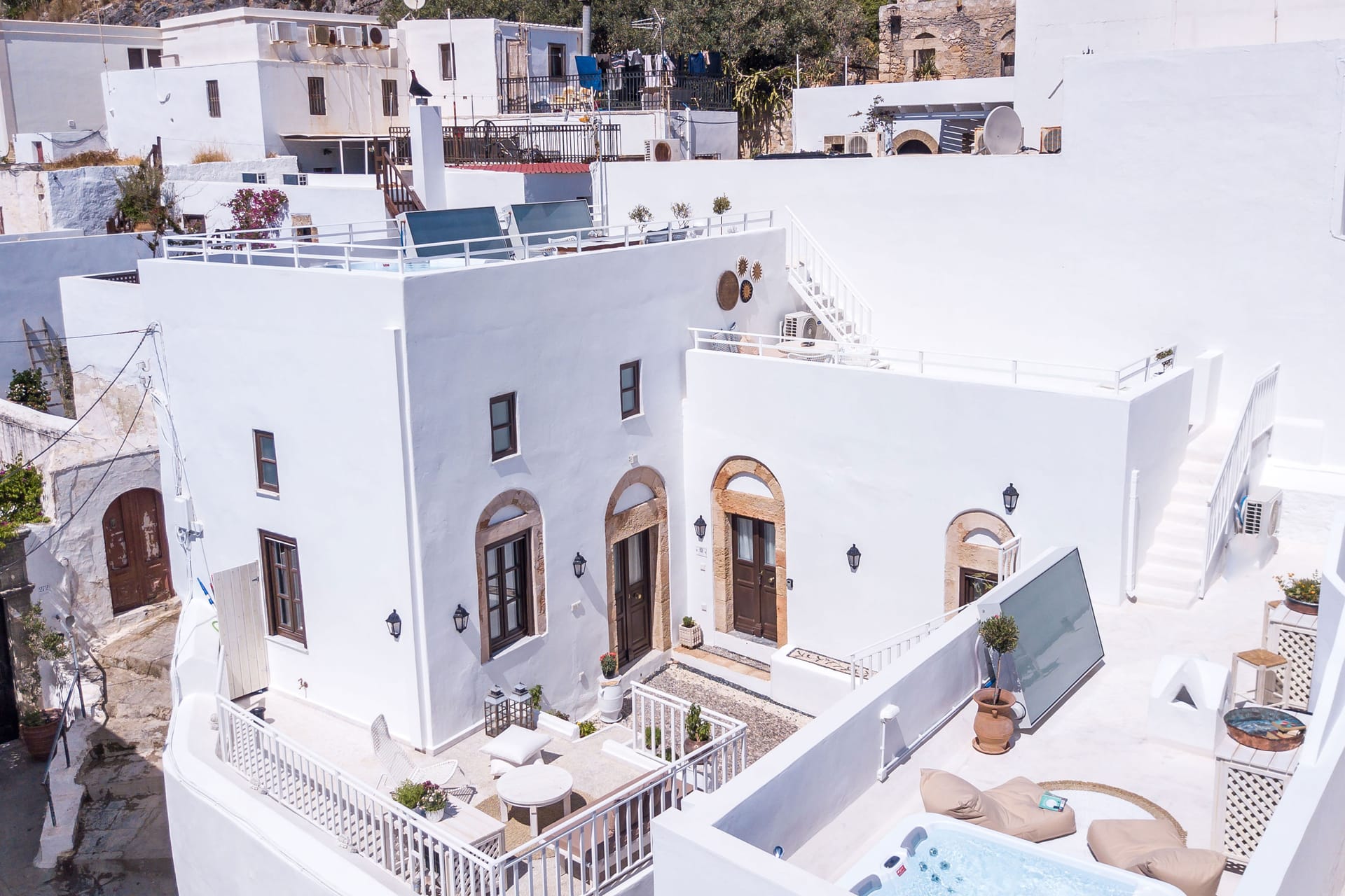 Bliss & Heritage Luxury Suites - 12