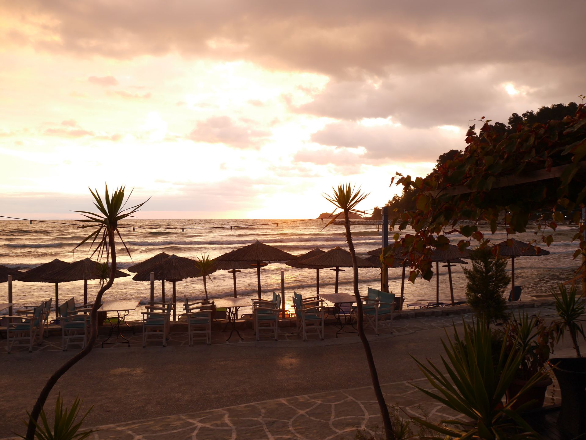 Blue Bay Beach Hotel - 10
