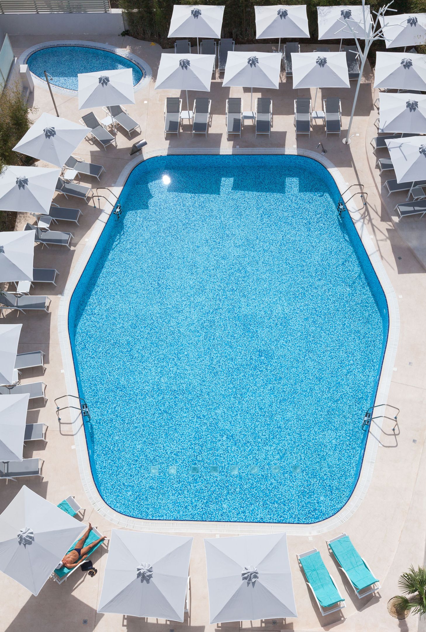 Blue Lagoon City Hotel - 10