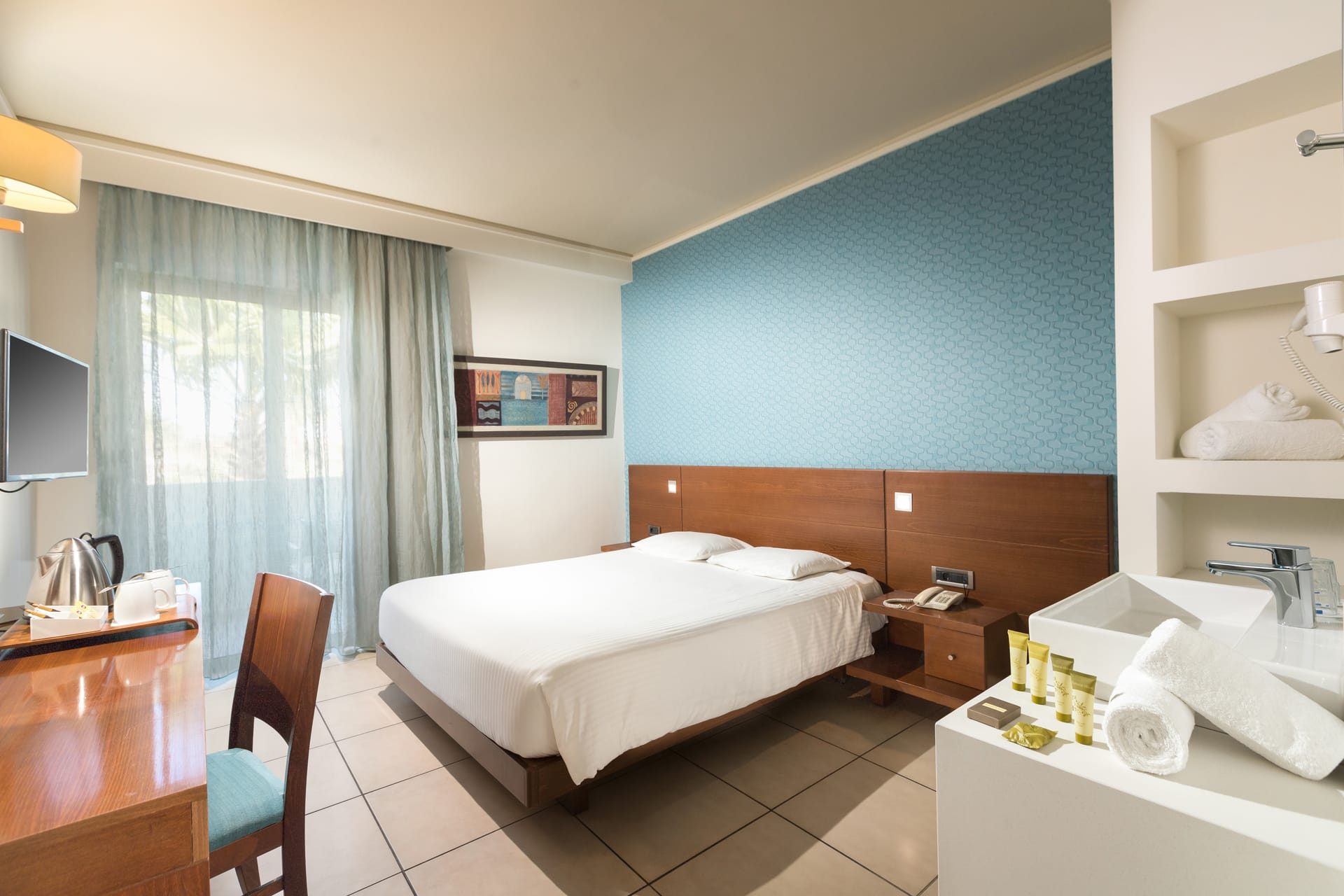 Blue Lagoon Resort - 11