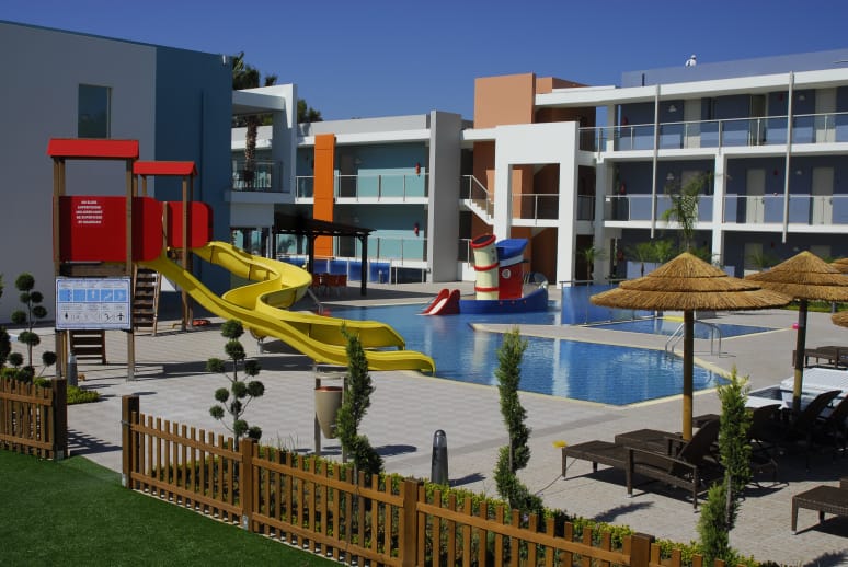 Blue Lagoon Resort - 16