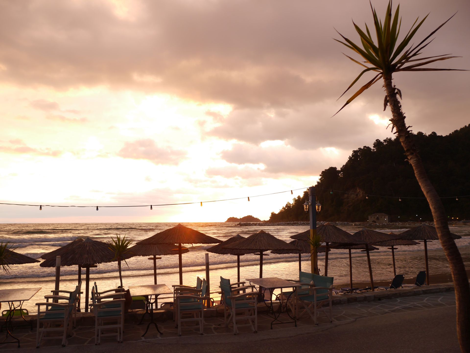 Blue Sea Beach Resort - 17
