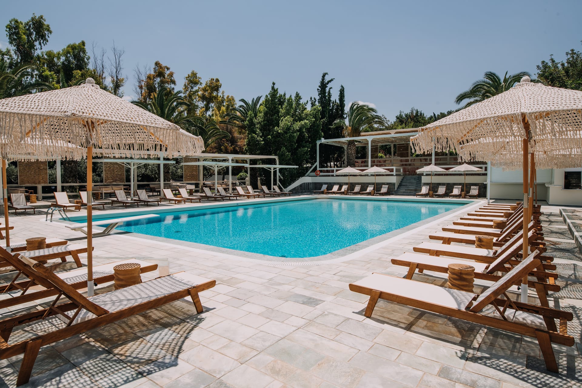 Brown Beach Chalkida Kosher Resort - 3