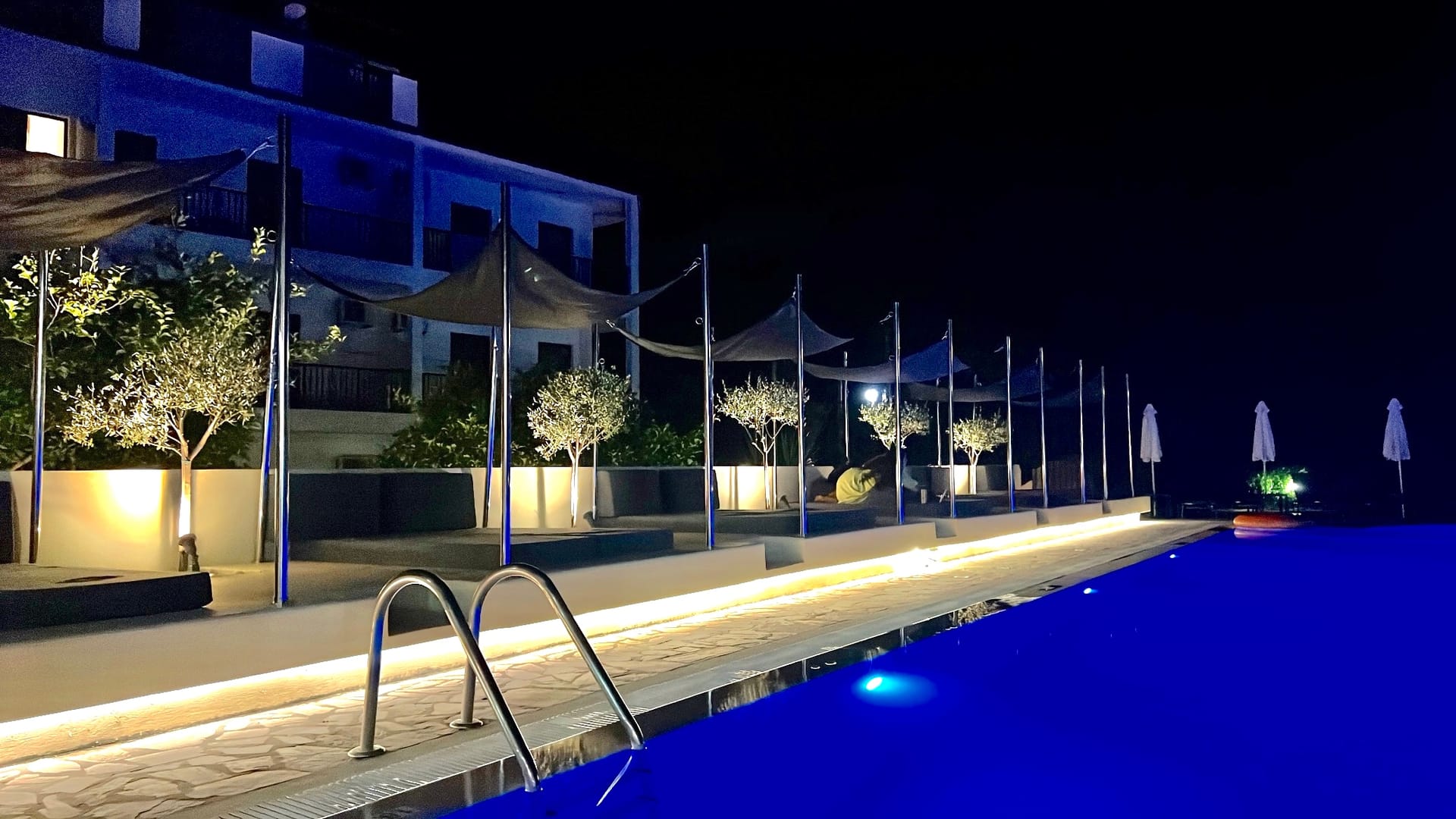 Bruskos Hotel & Suites - 1