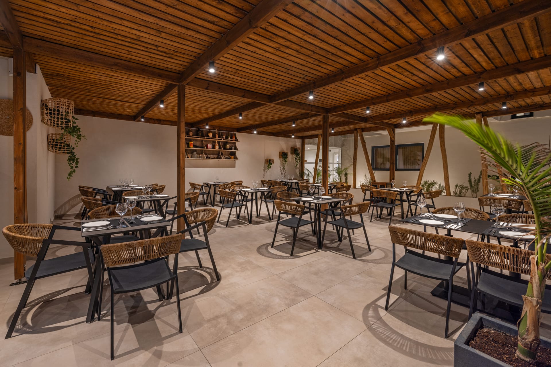 Cabana Blu Lifestyle Boutique Hotel & Suites - 10