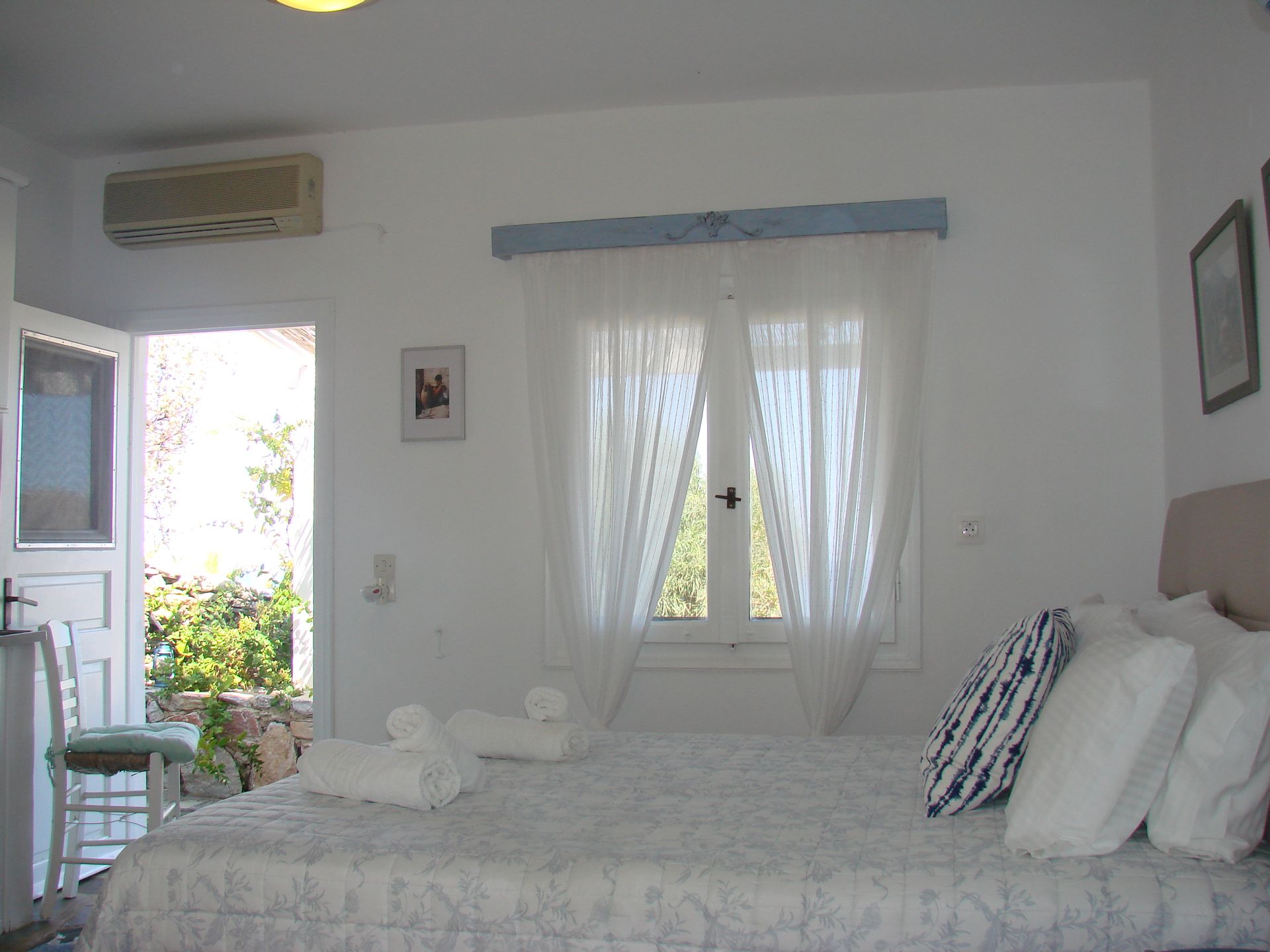 Captain's B&B - 66