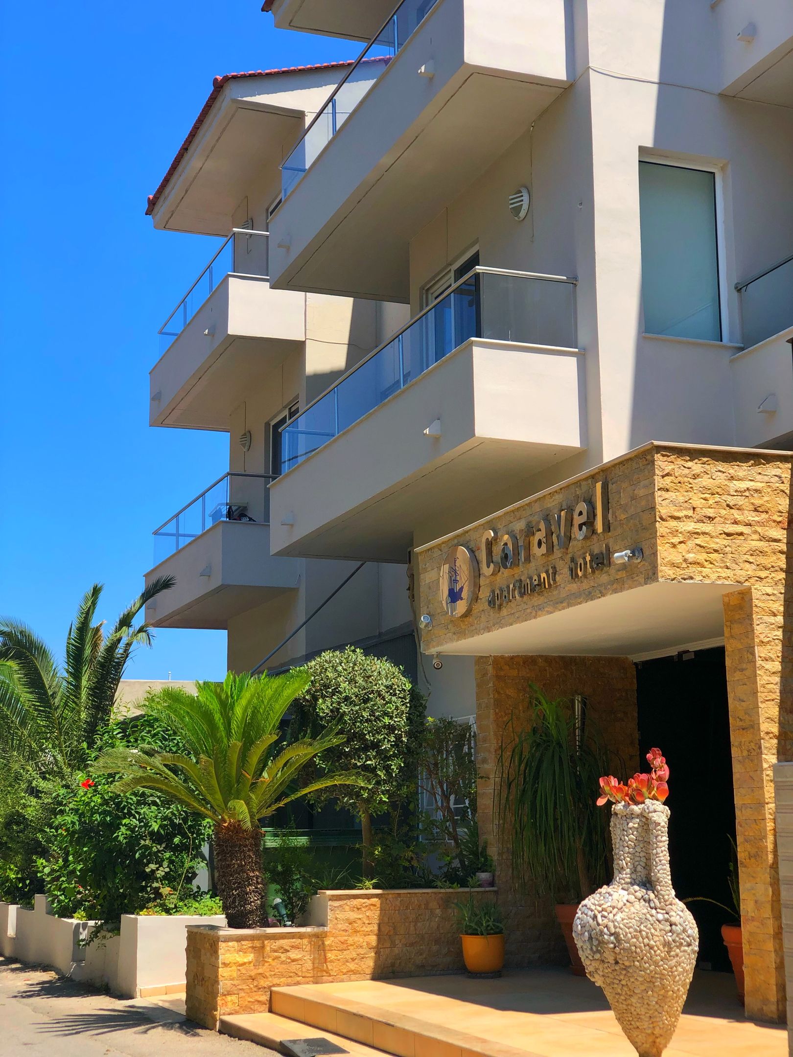 Caravel Apartment Hotel - 3