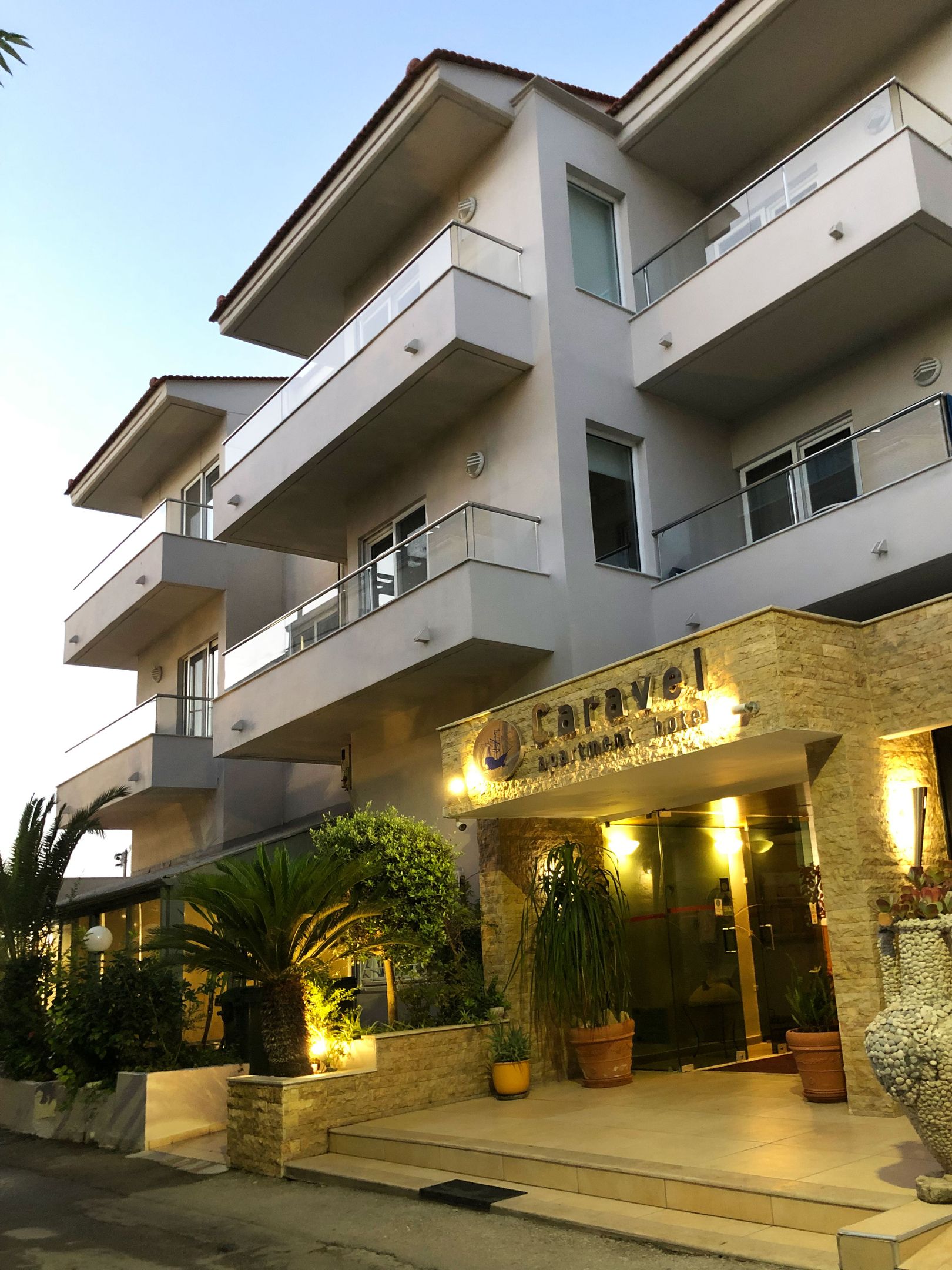 Caravel Apartment Hotel - 18