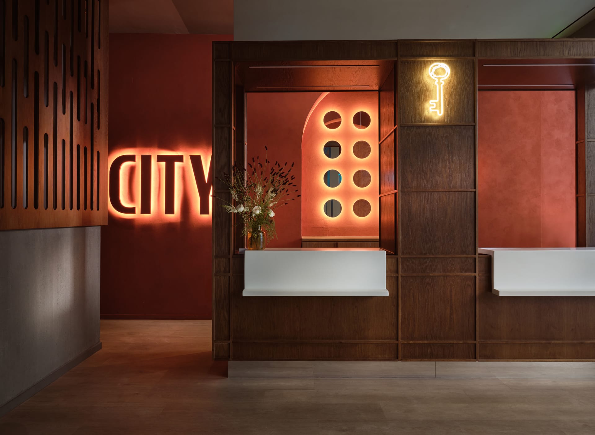 City Hotel Thessaloniki - 2
