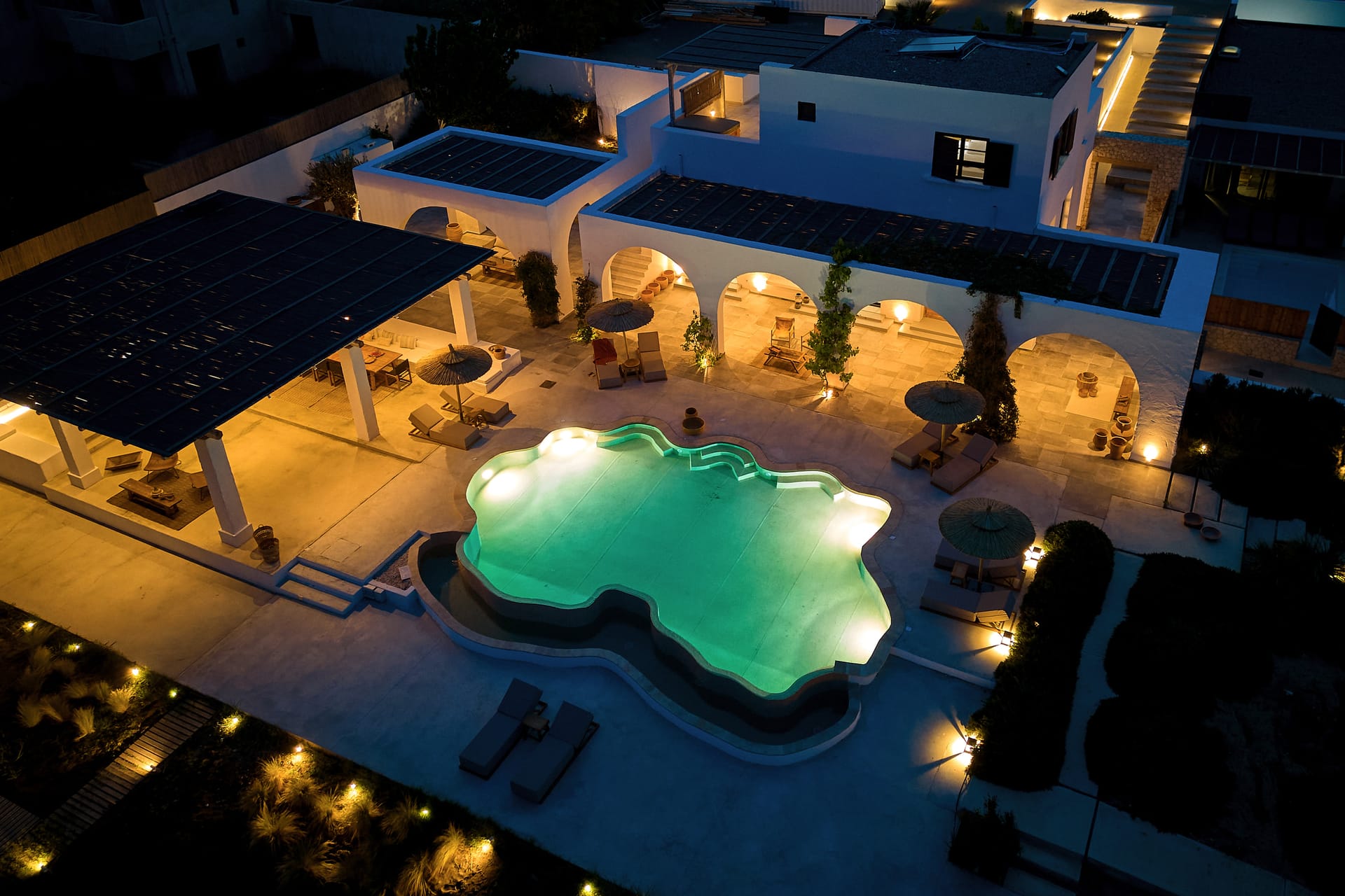 Crystalia Beach House - 2