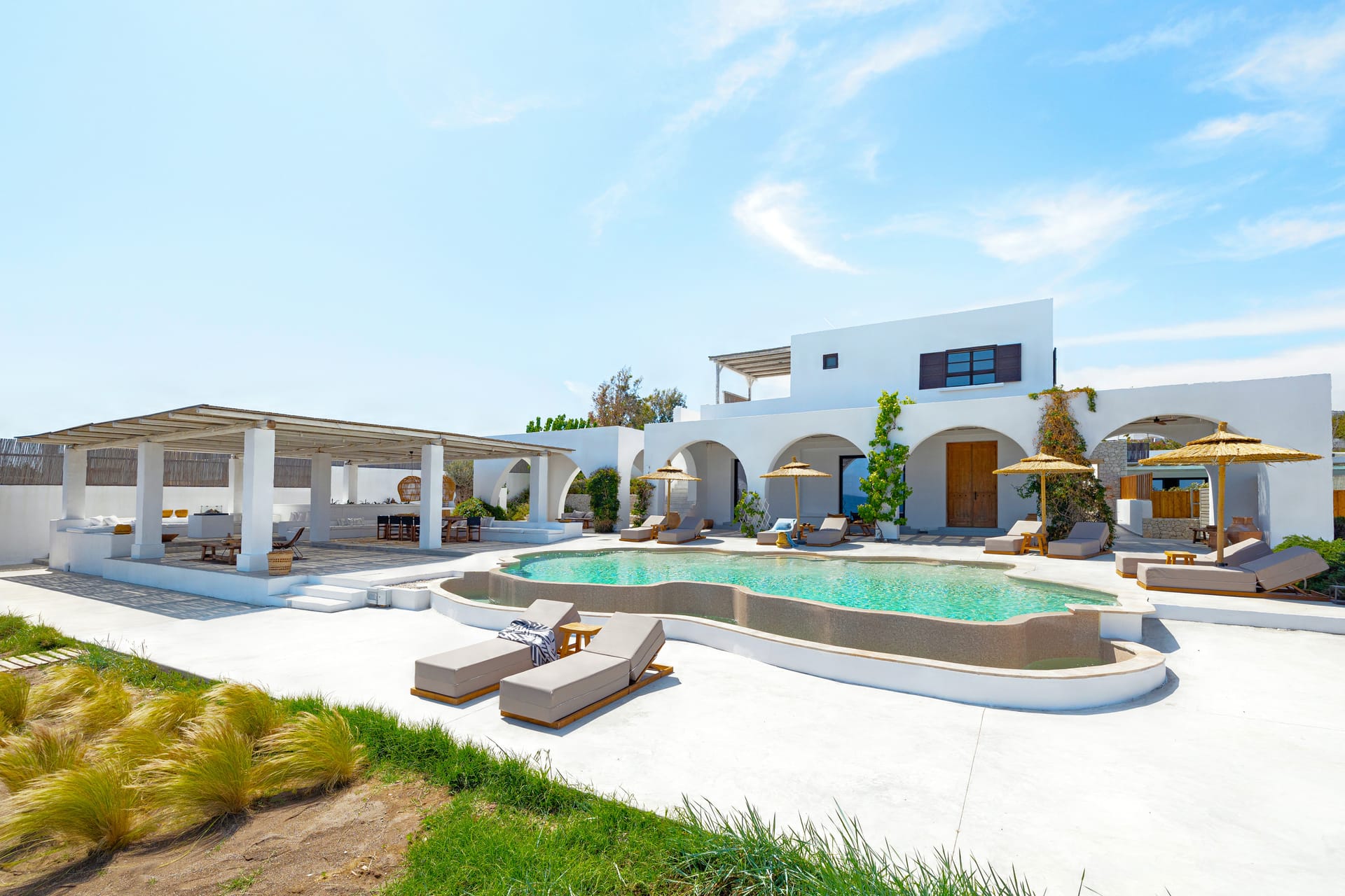 Crystalia Beach House - 18
