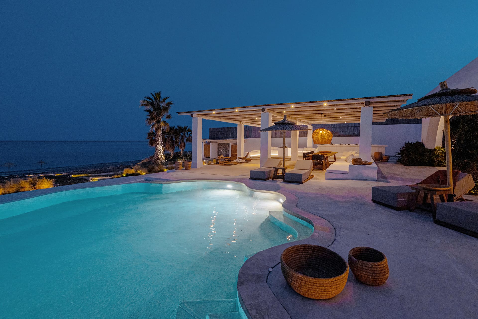 Crystalia Beach House - 41