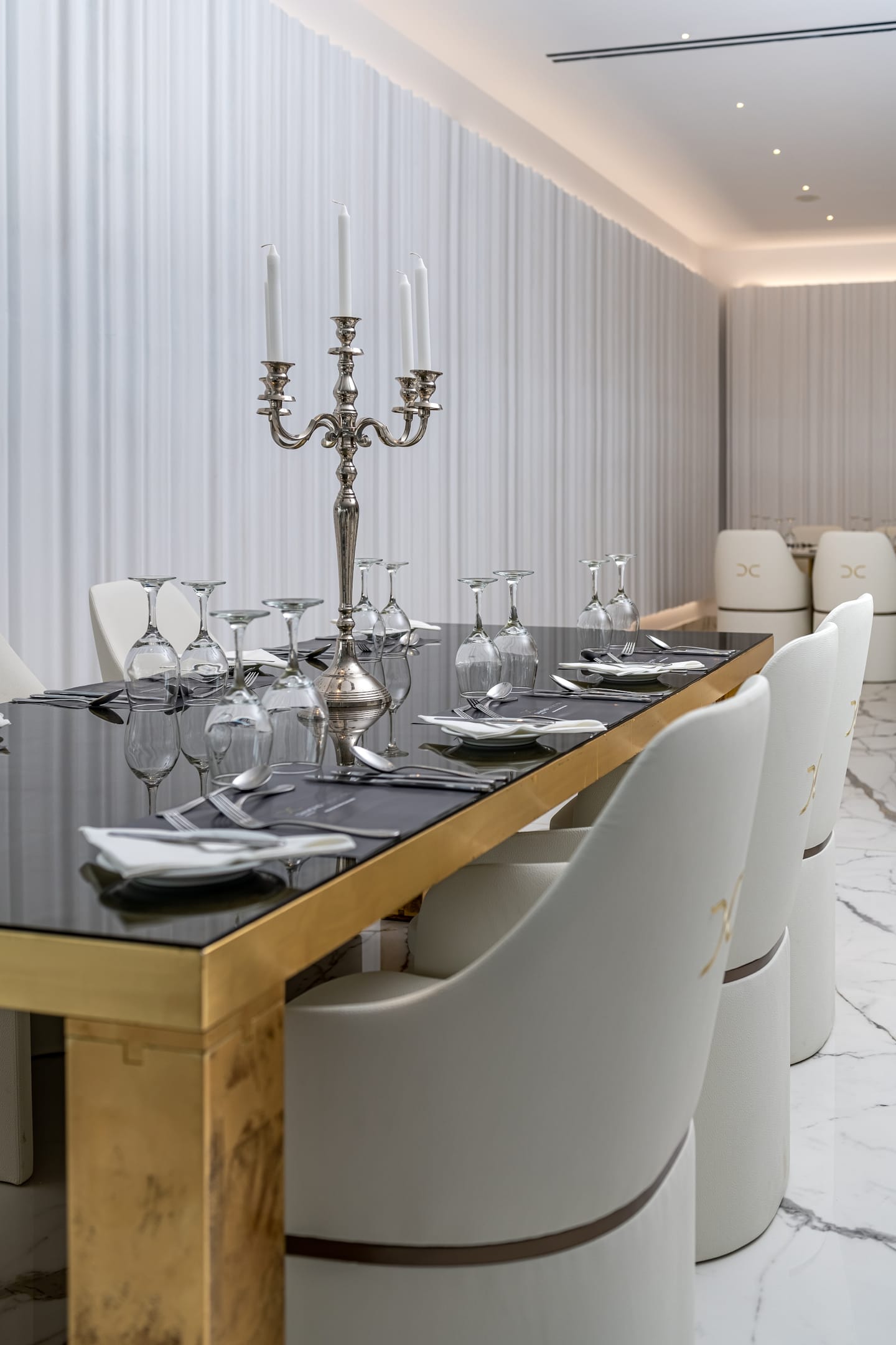 Diamond Deluxe Hotel - 26