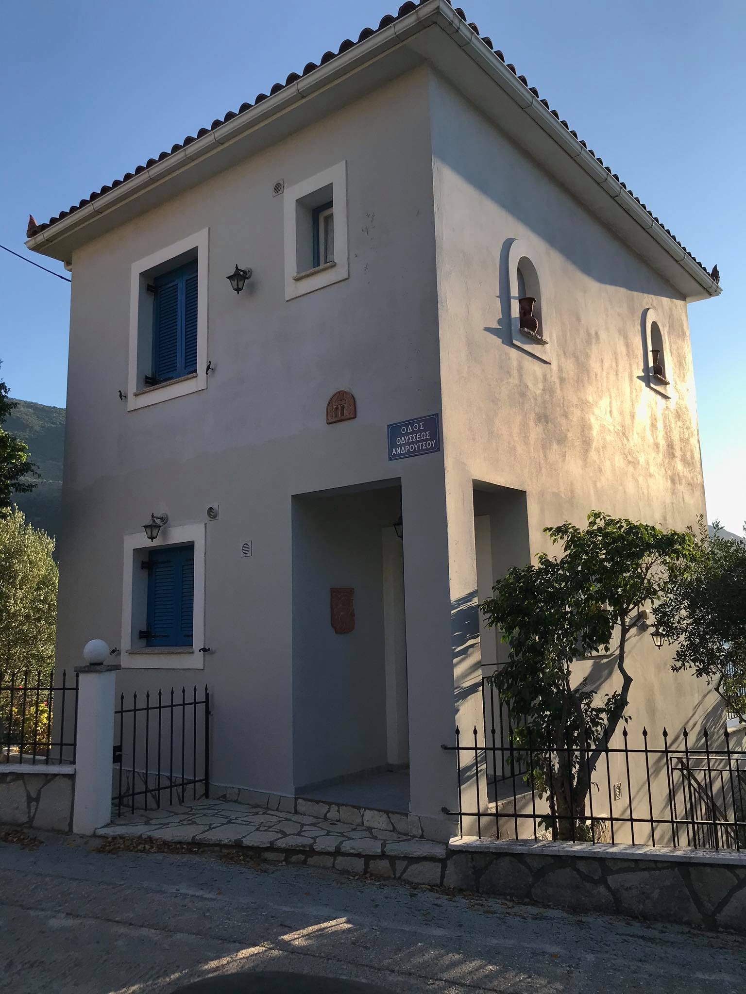 Dioskouroi Hotel & Apartments - 2