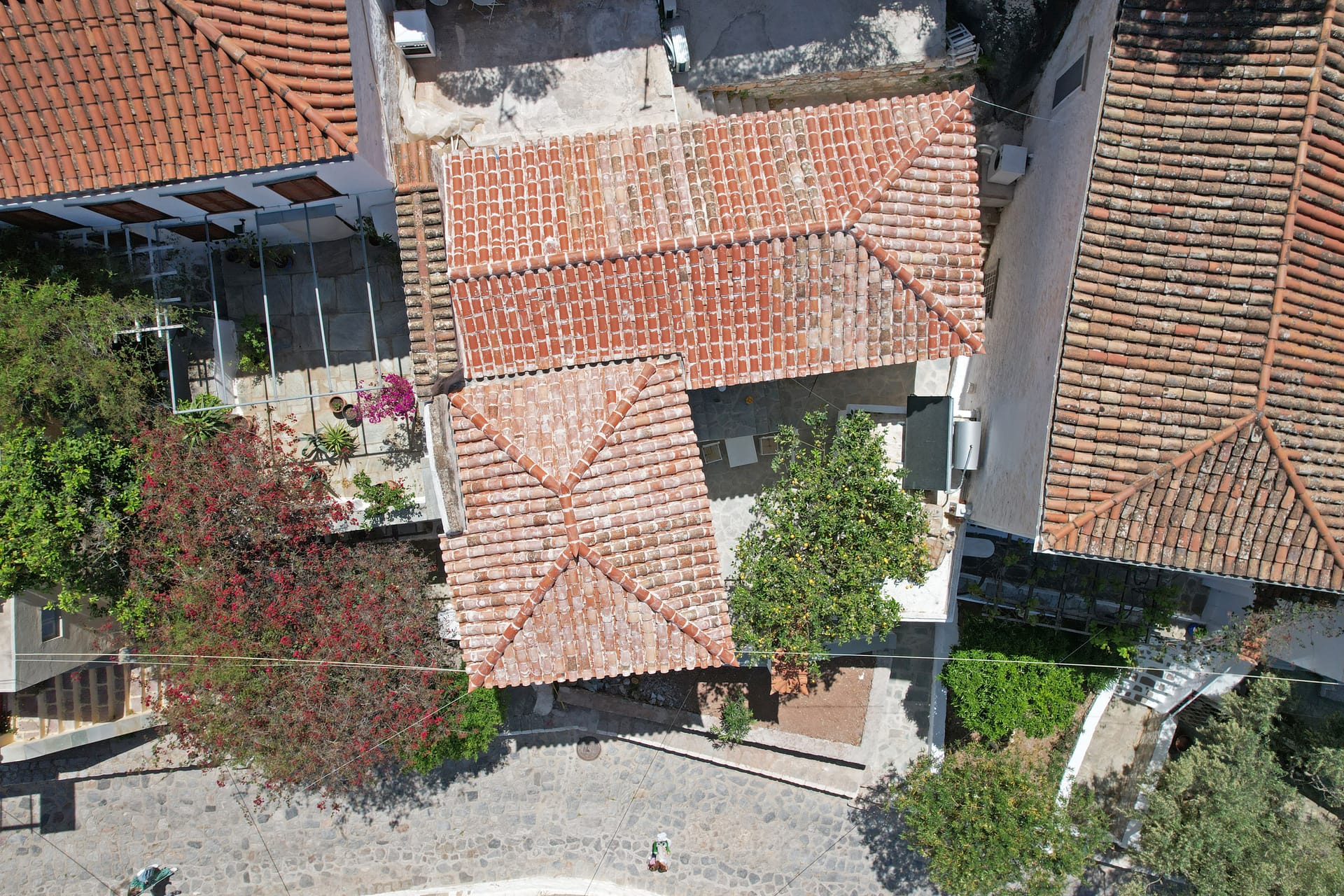Douskos Citrus Apartments Hydra - 2