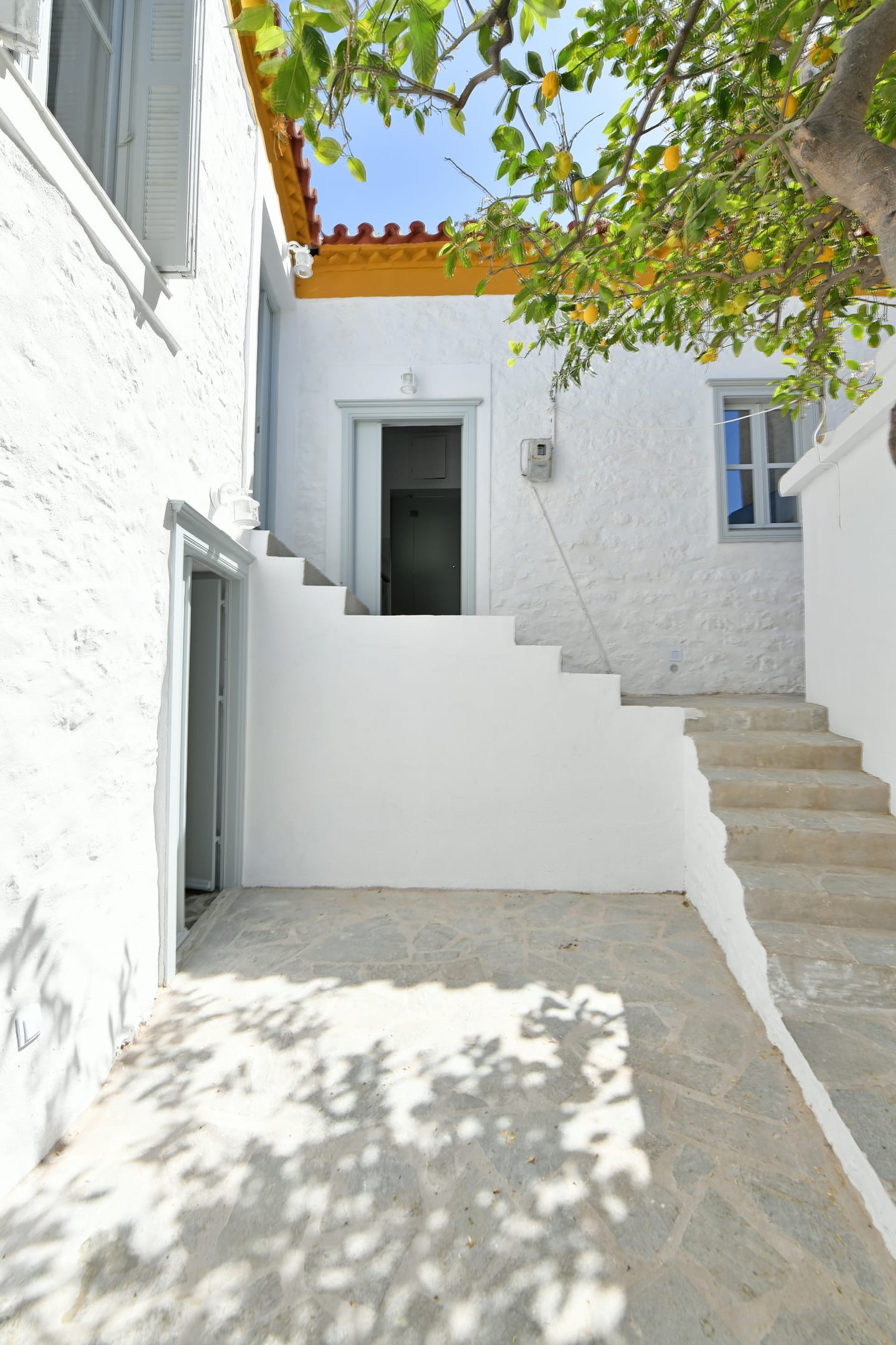 Douskos Citrus Apartments Hydra - 4