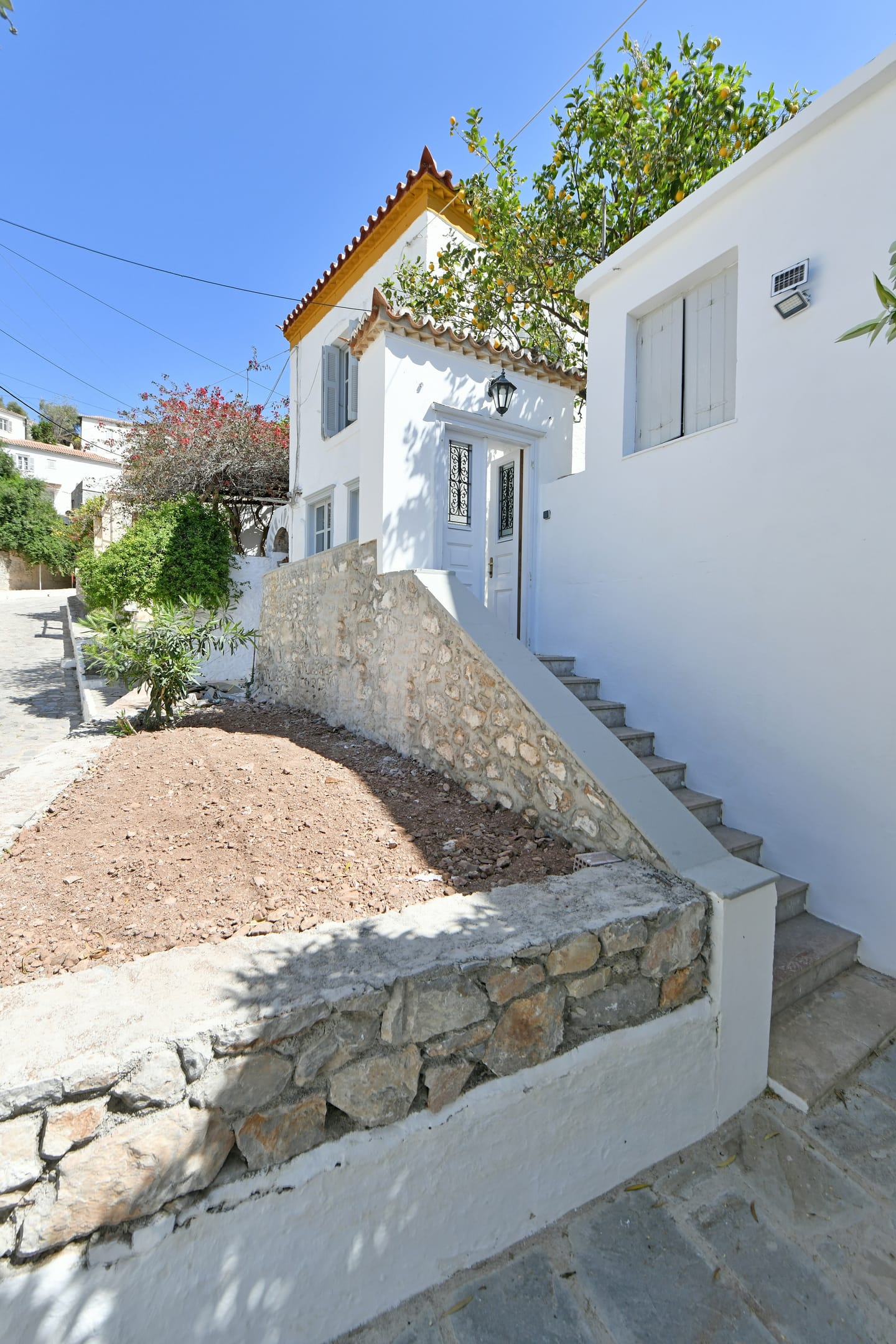 Douskos Citrus Apartments Hydra - 5