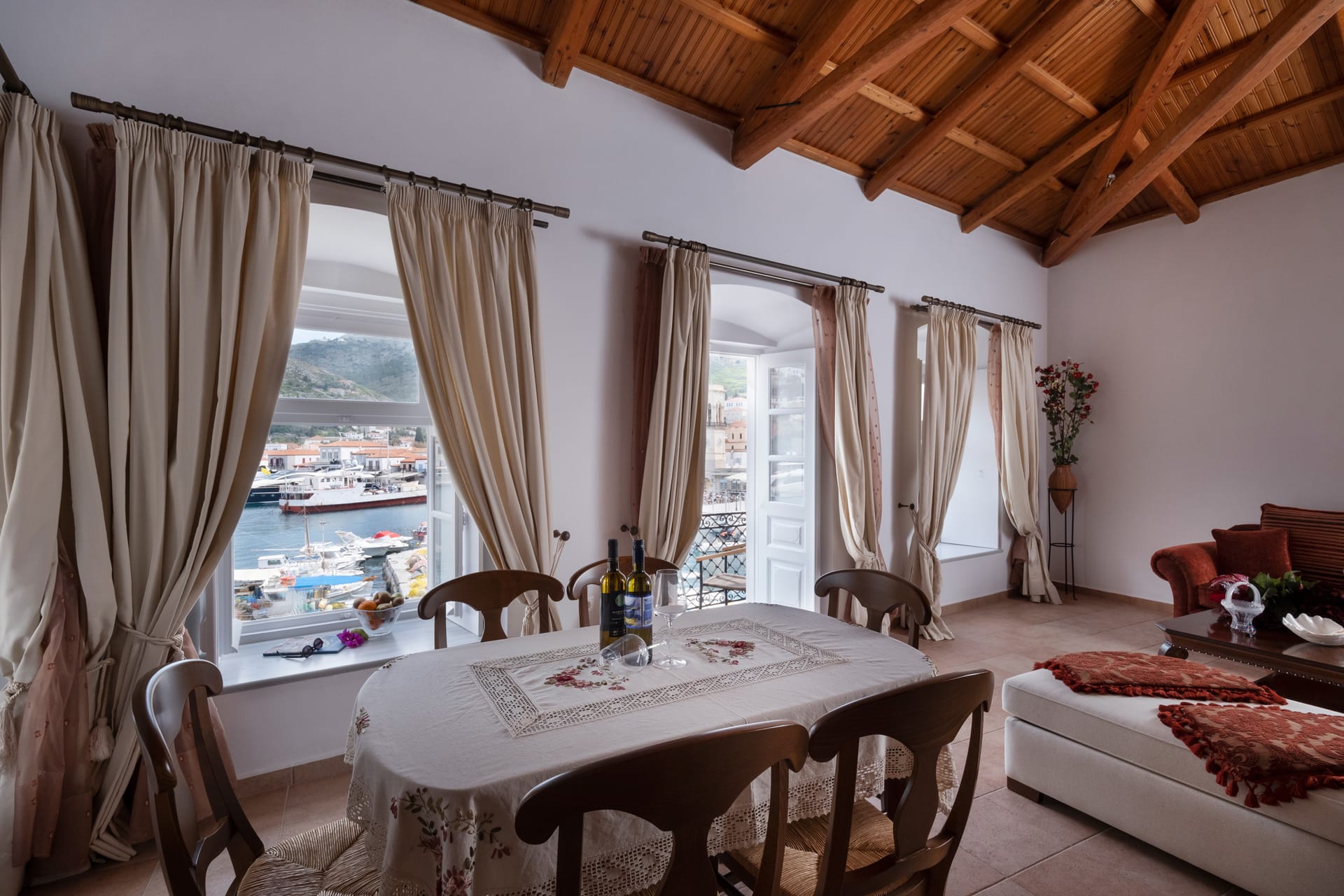Douskos Exclusive Property - 13