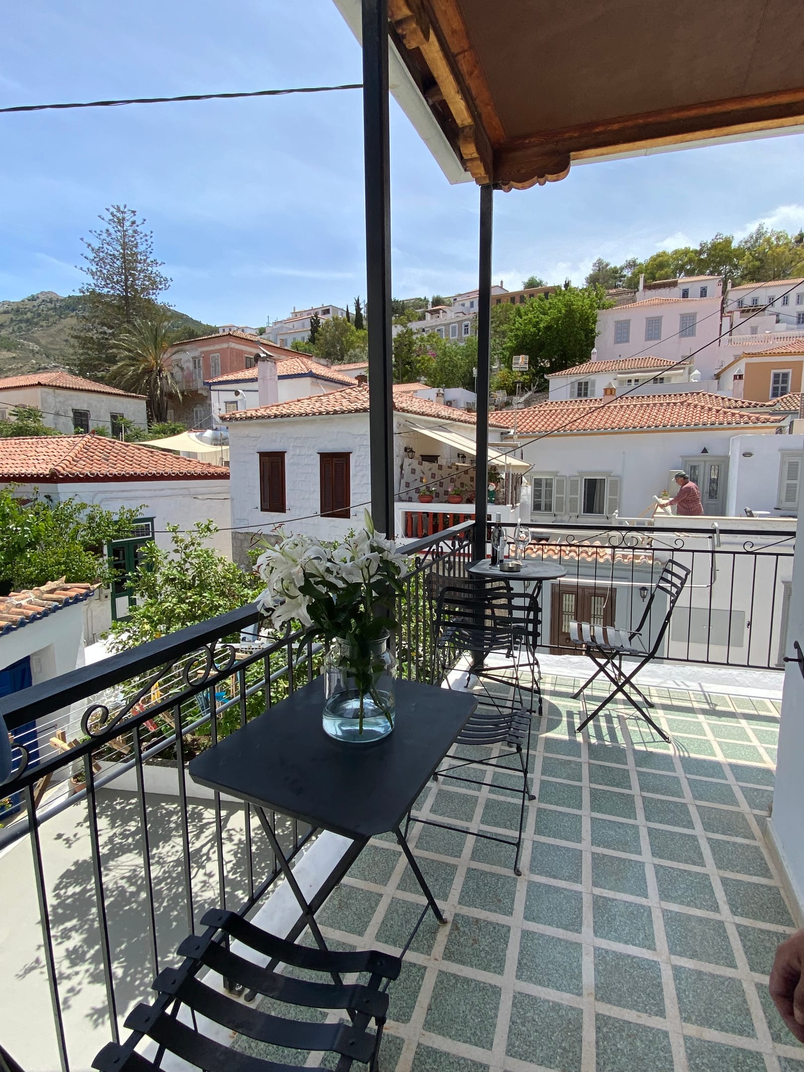 Douskos Uptown Living Hydra - 13