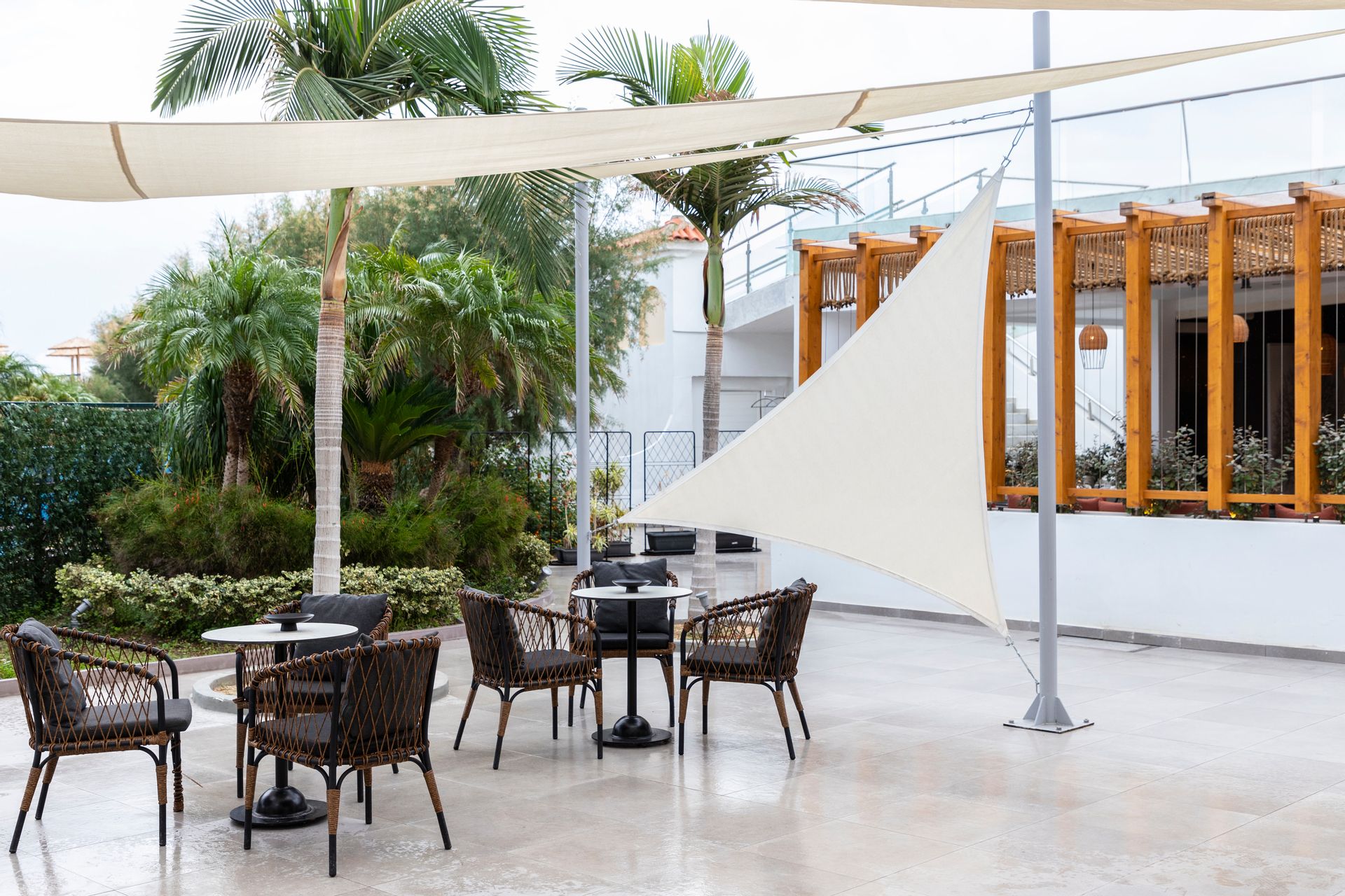 Eden Roc Resort - 38