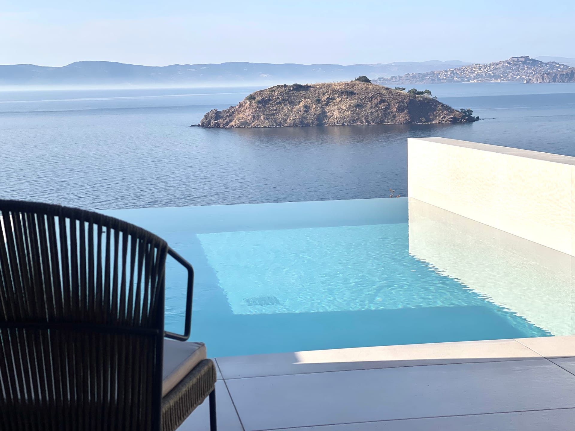 Eleia Seafront Rooms & Villas - 10