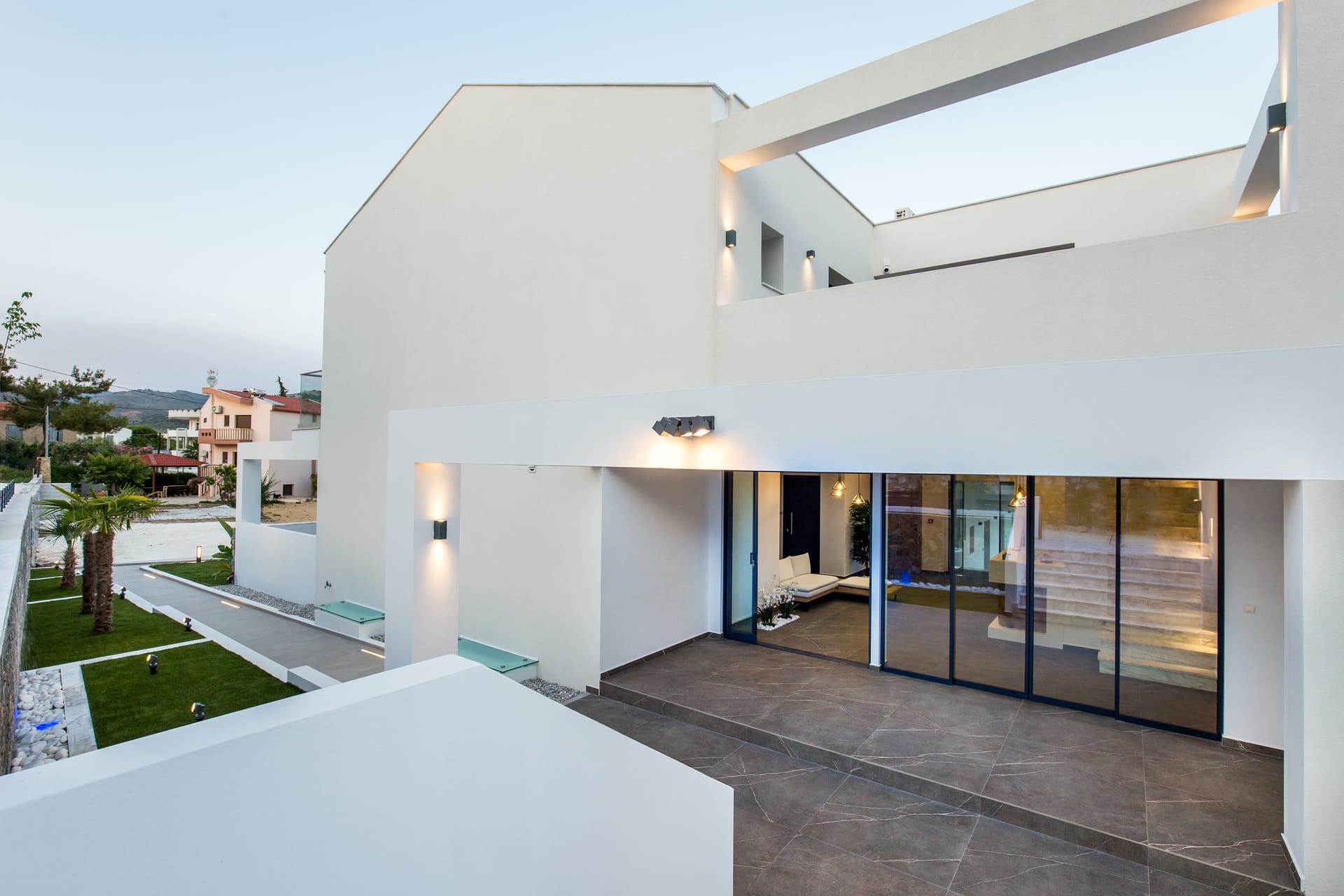Epicentrum Suites & Villa Oasis - 8
