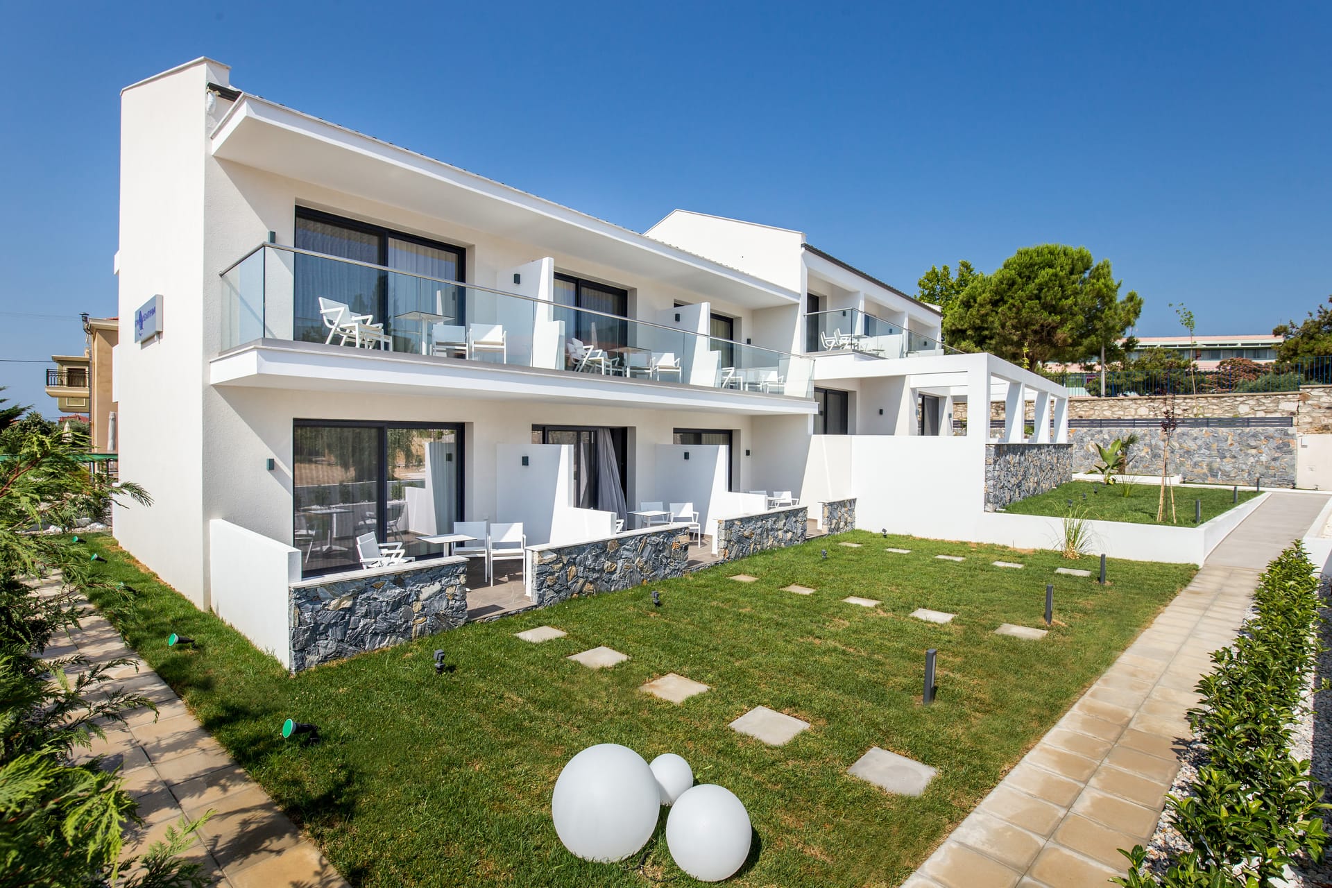 Epicentrum Suites & Villa Oasis - 17