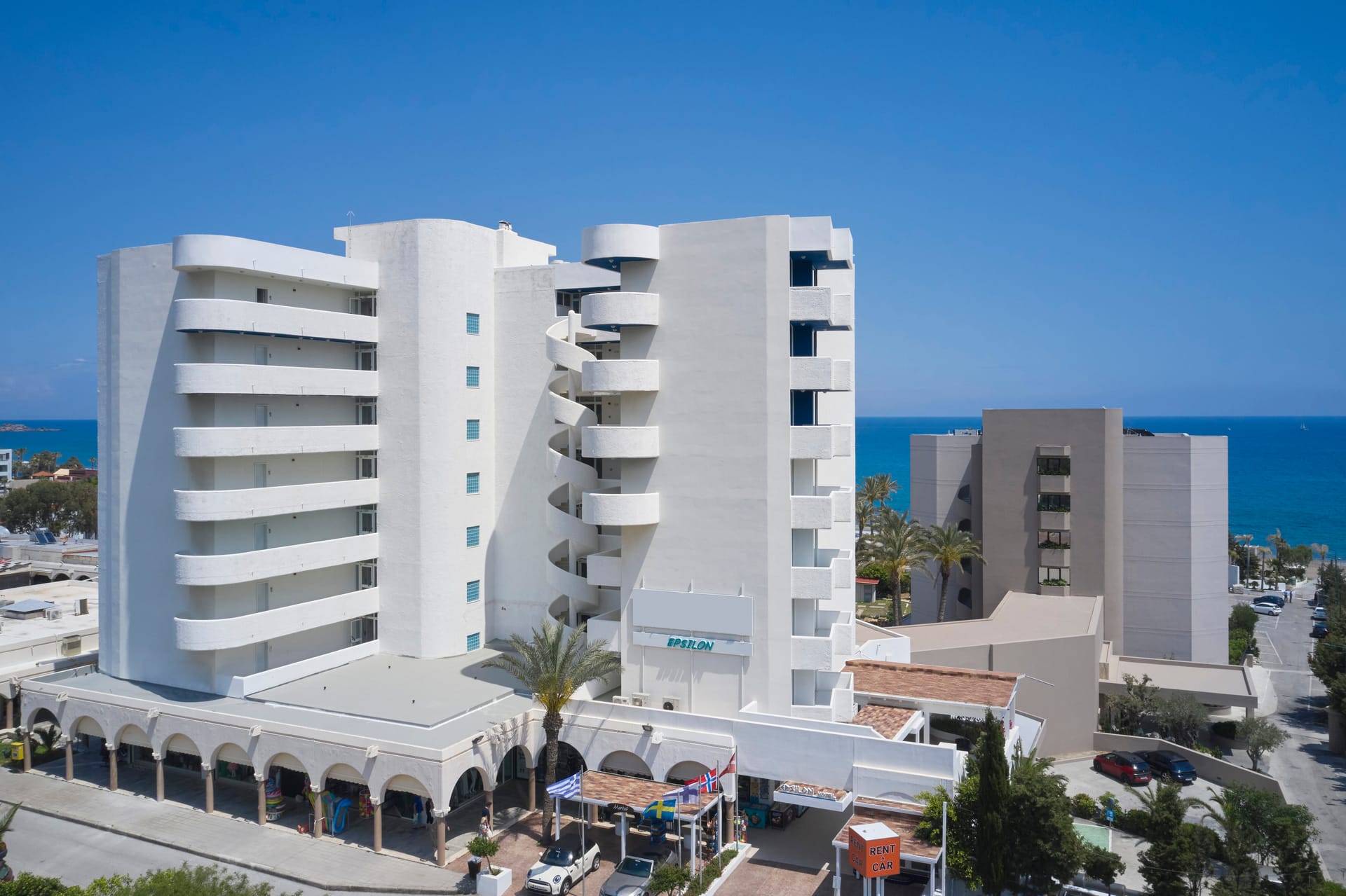 Epsilon Hotel Apartments - 1